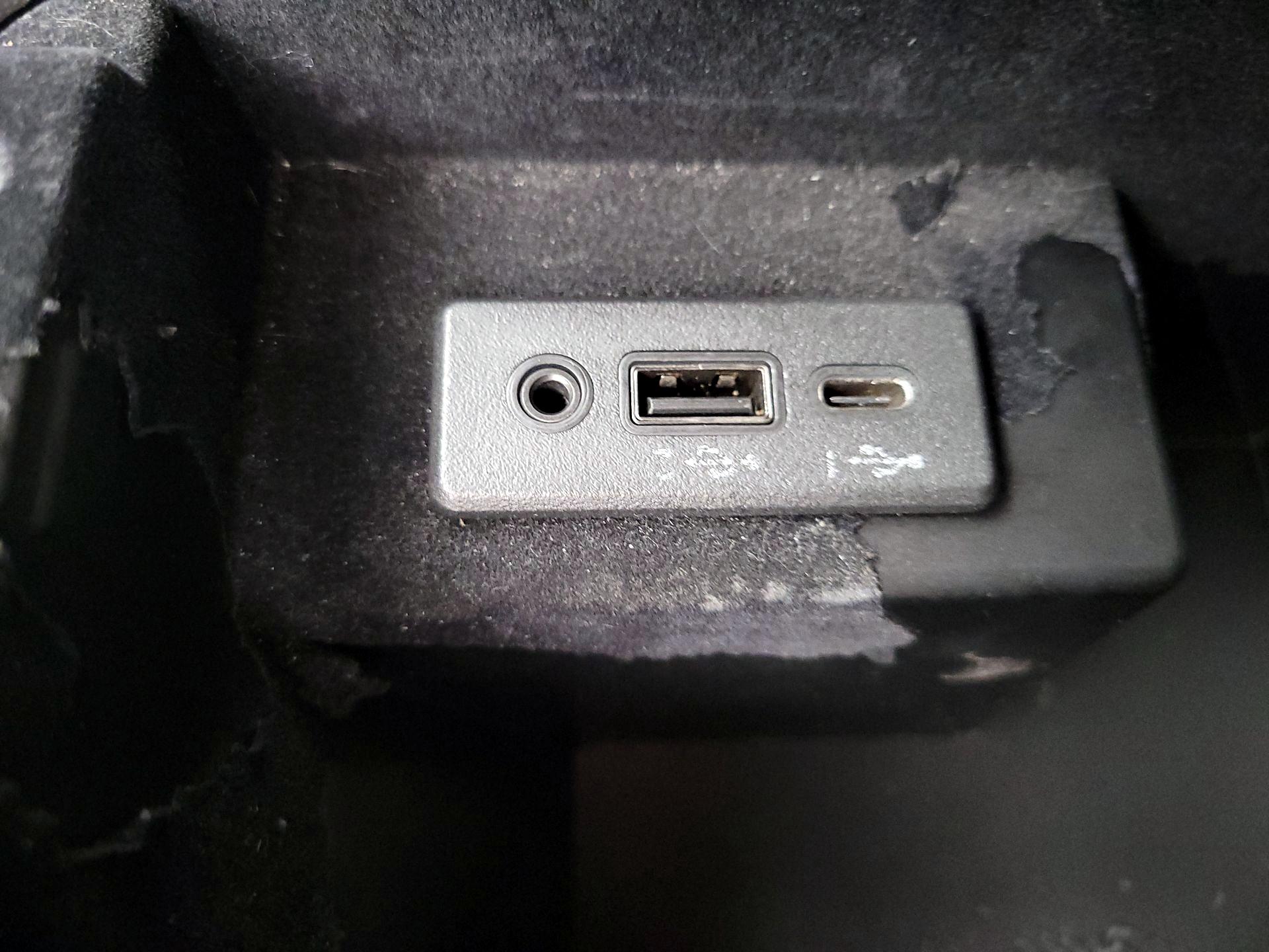 Thumbnail: 2022 INFINITI Q50 - 18