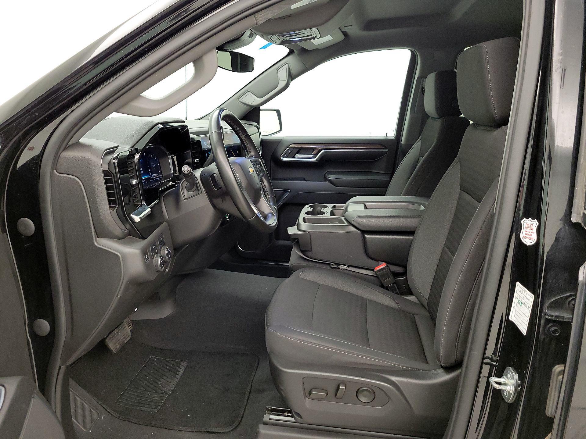 Thumbnail: 2023 Chevrolet Silverado 1500 - 11