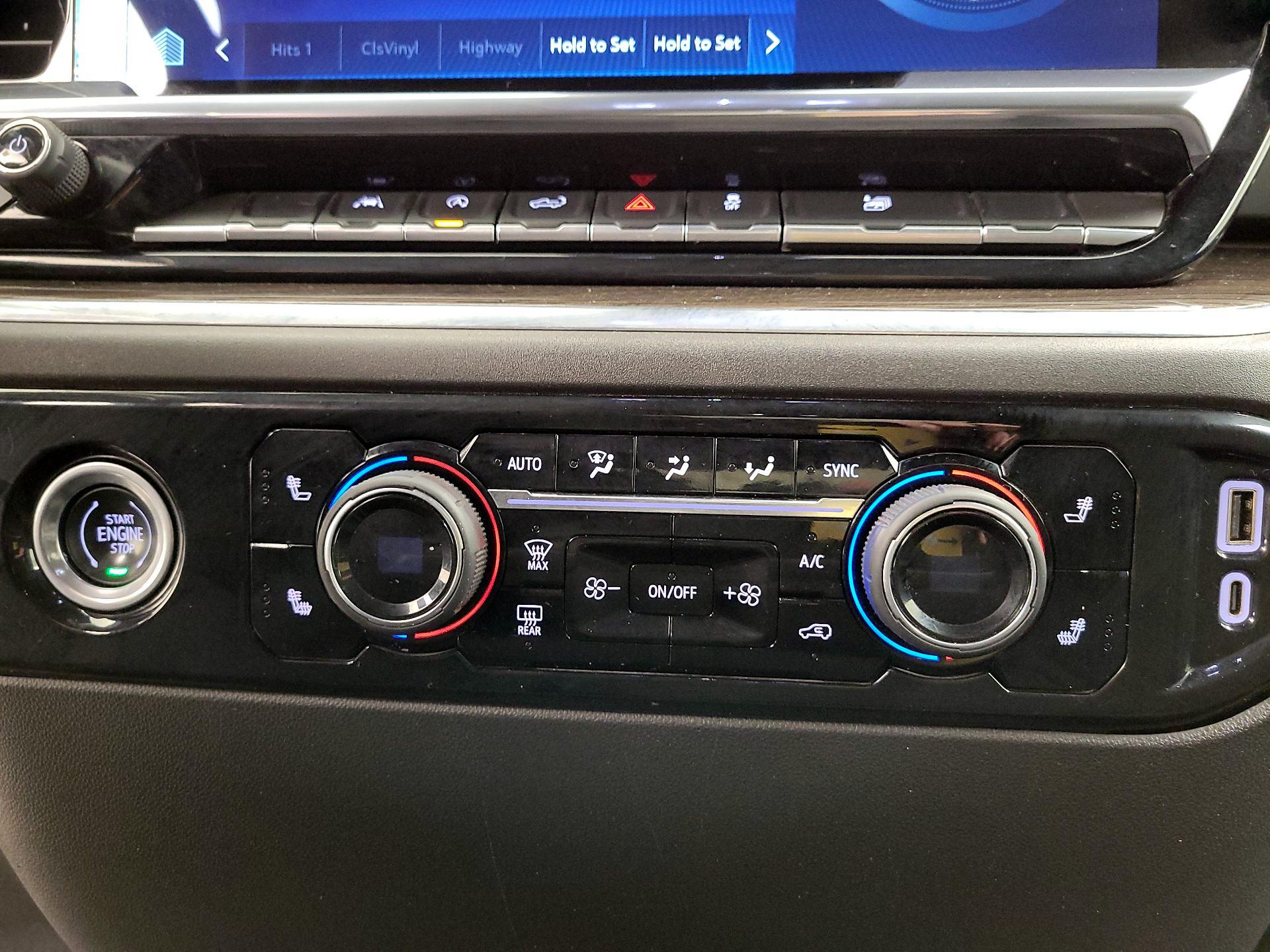 Thumbnail: 2023 Chevrolet Silverado 1500 - 16