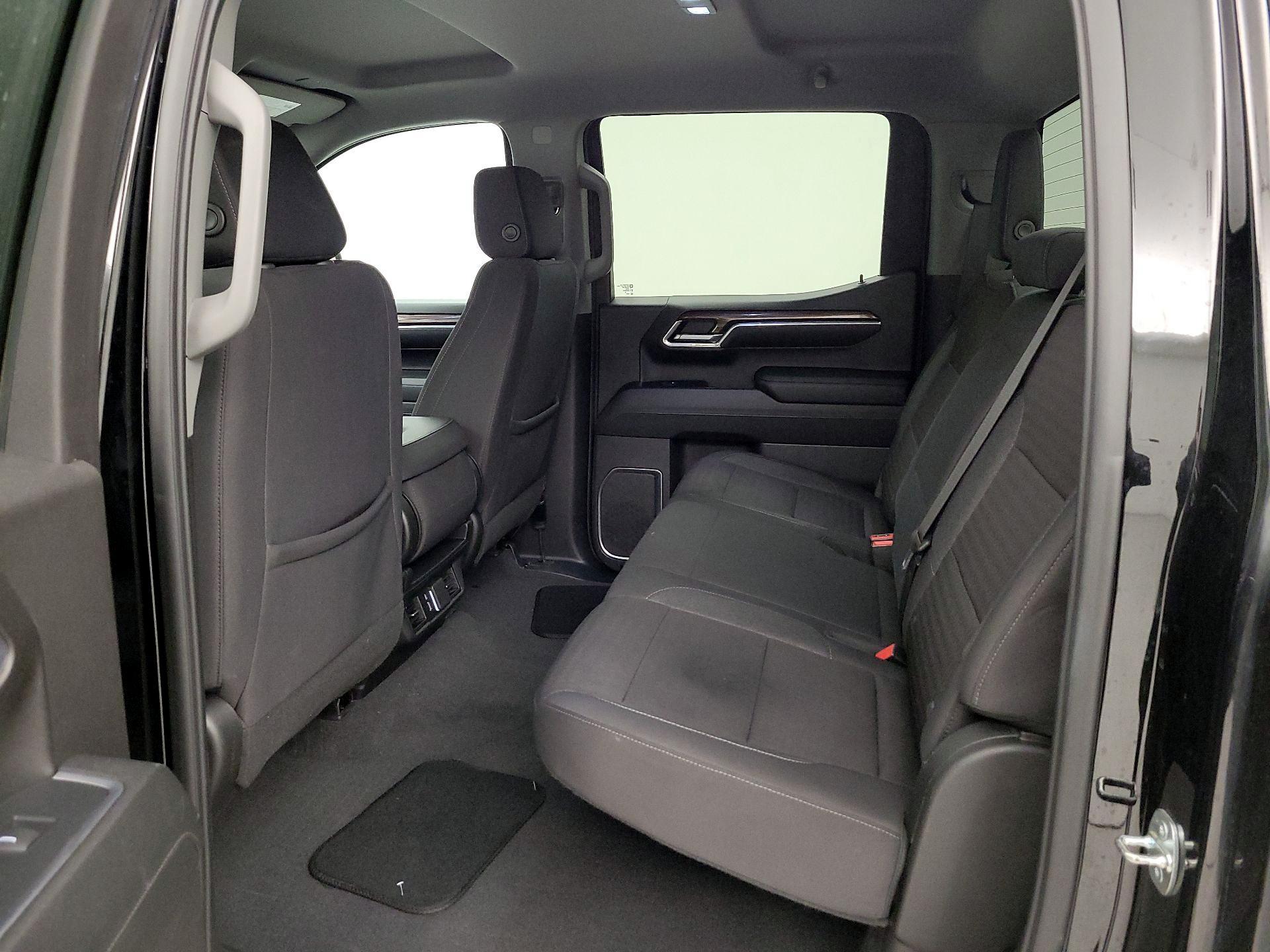 Thumbnail: 2023 Chevrolet Silverado 1500 - 19