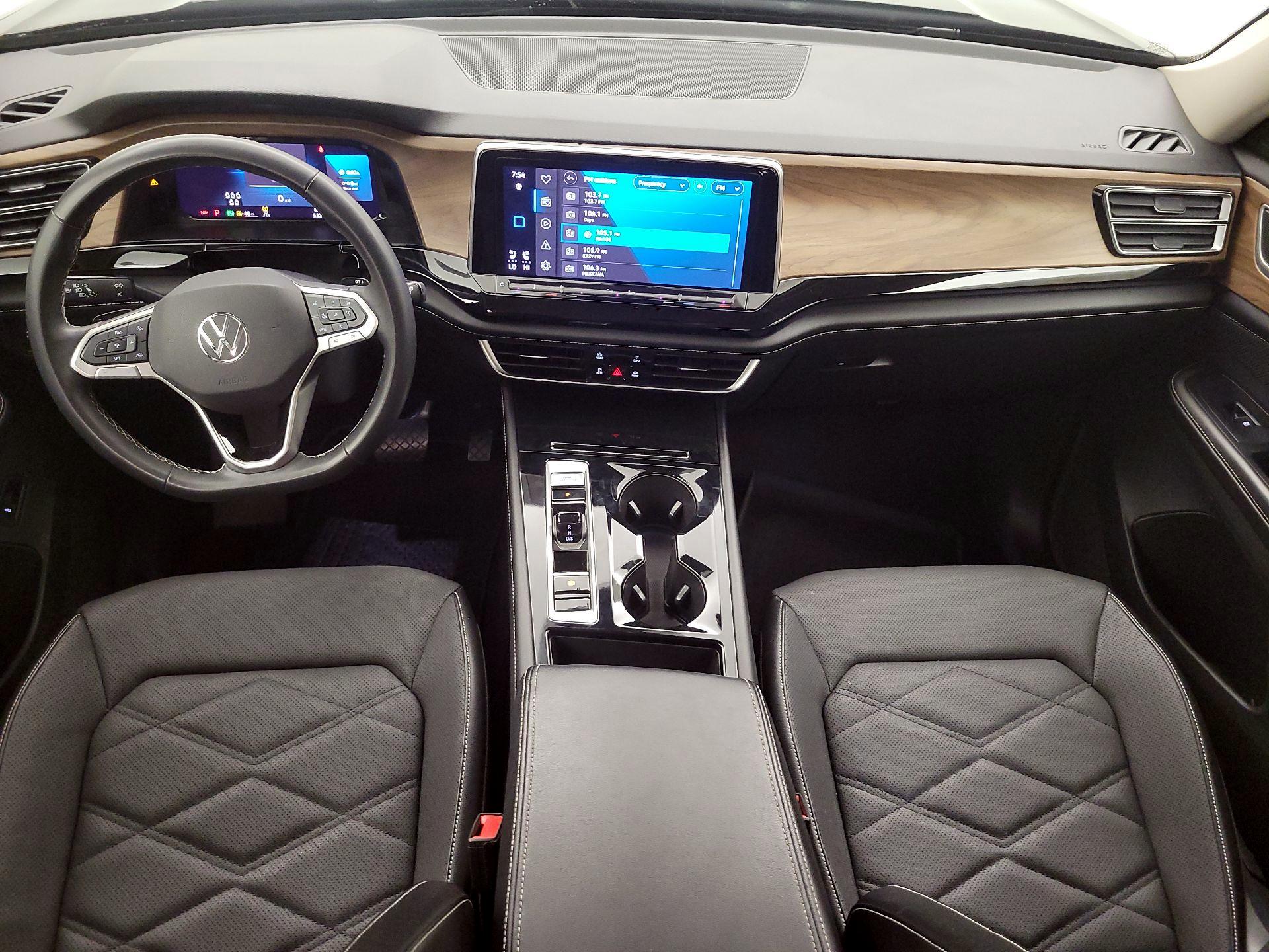 Thumbnail: 2024 Volkswagen Atlas - 9