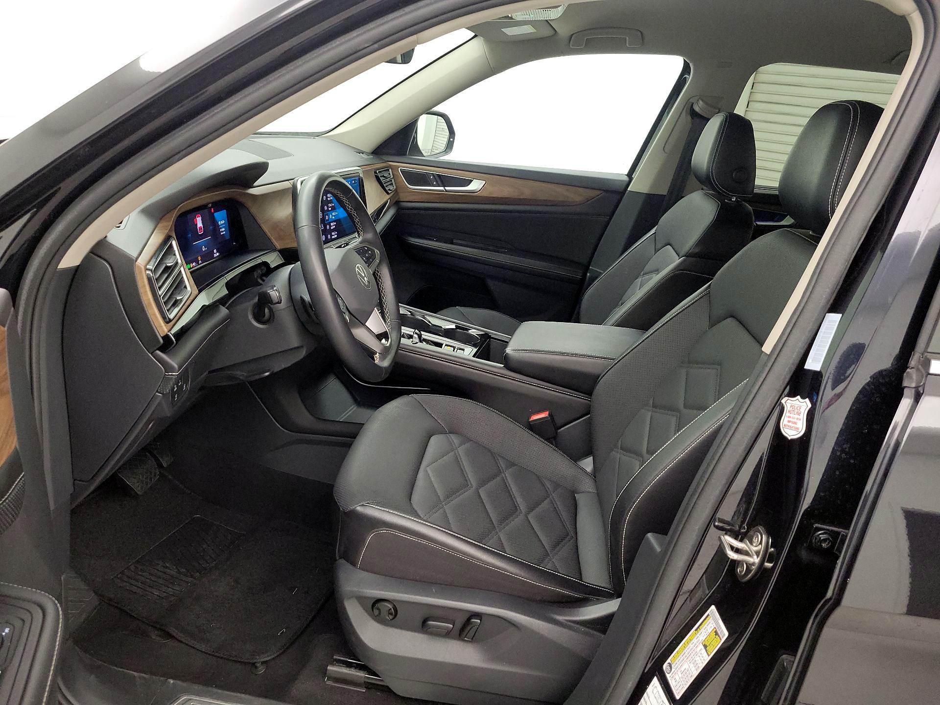 Thumbnail: 2024 Volkswagen Atlas - 11