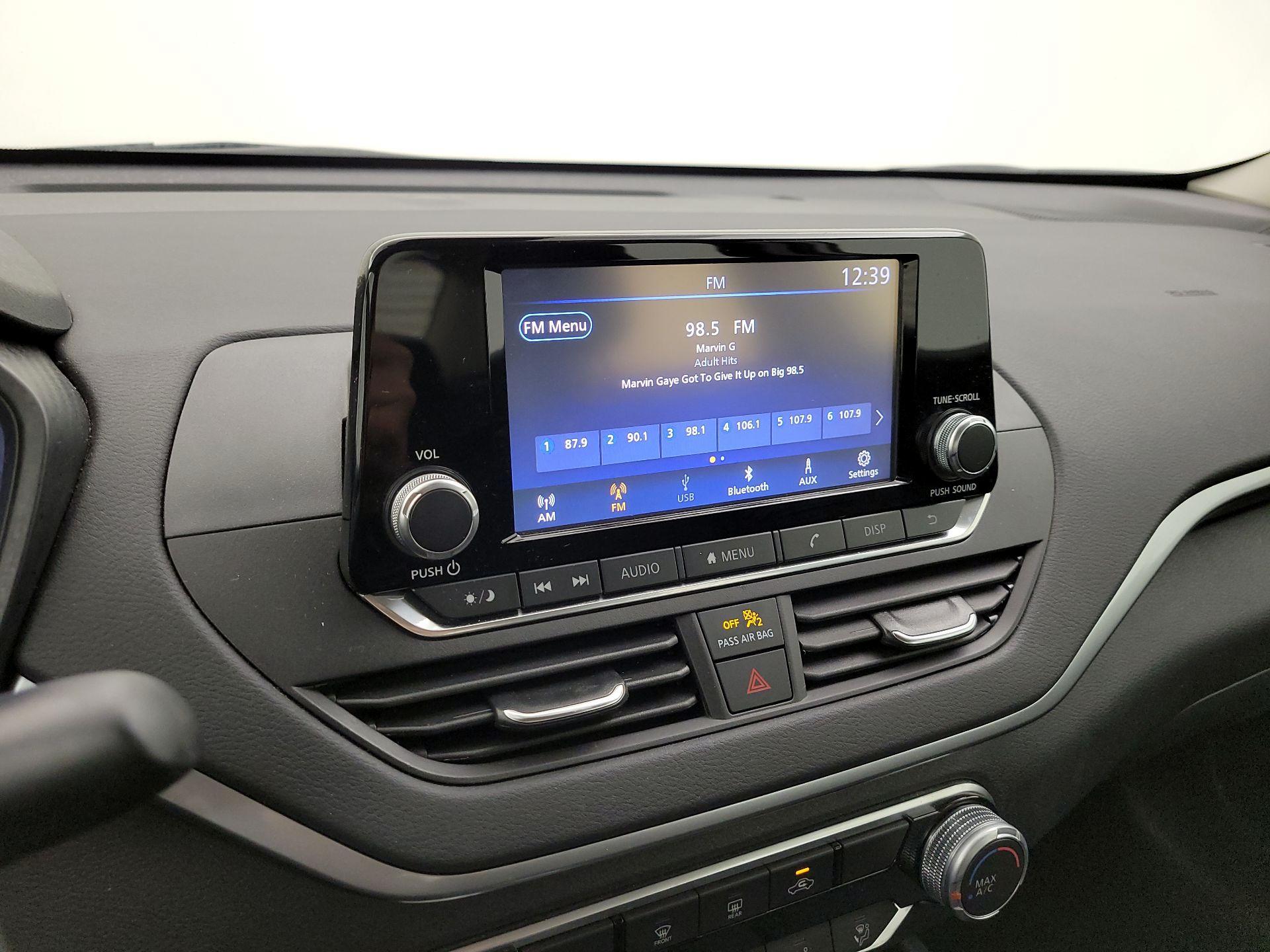 Thumbnail: 2021 Nissan Altima - 13