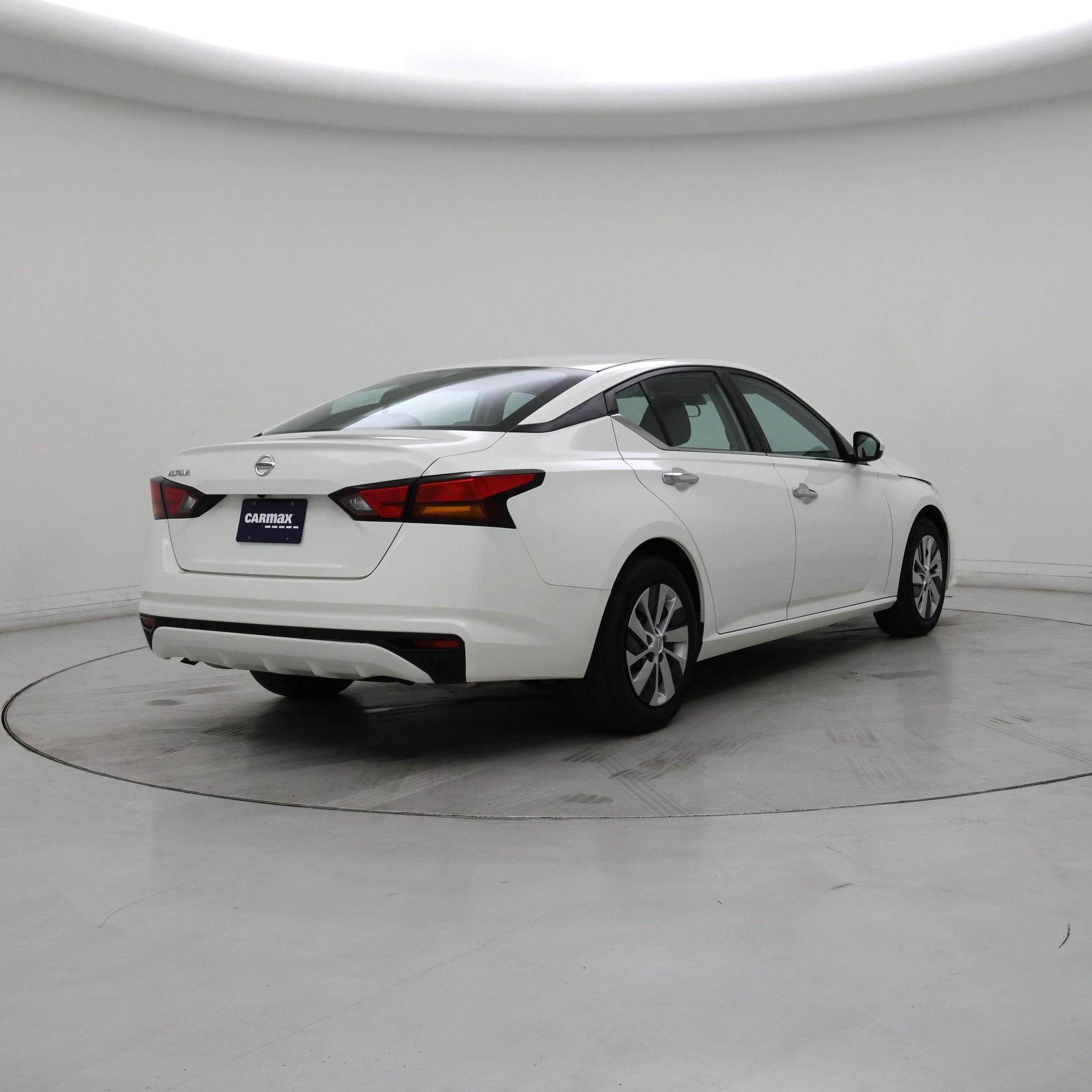 Thumbnail: 2021 Nissan Altima - 8