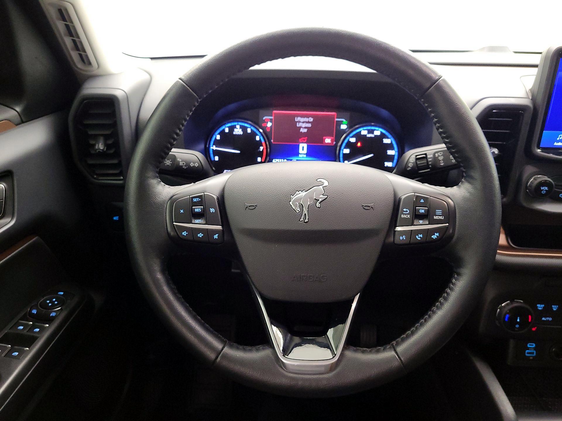 Thumbnail: 2022 Ford Bronco Sport - 10