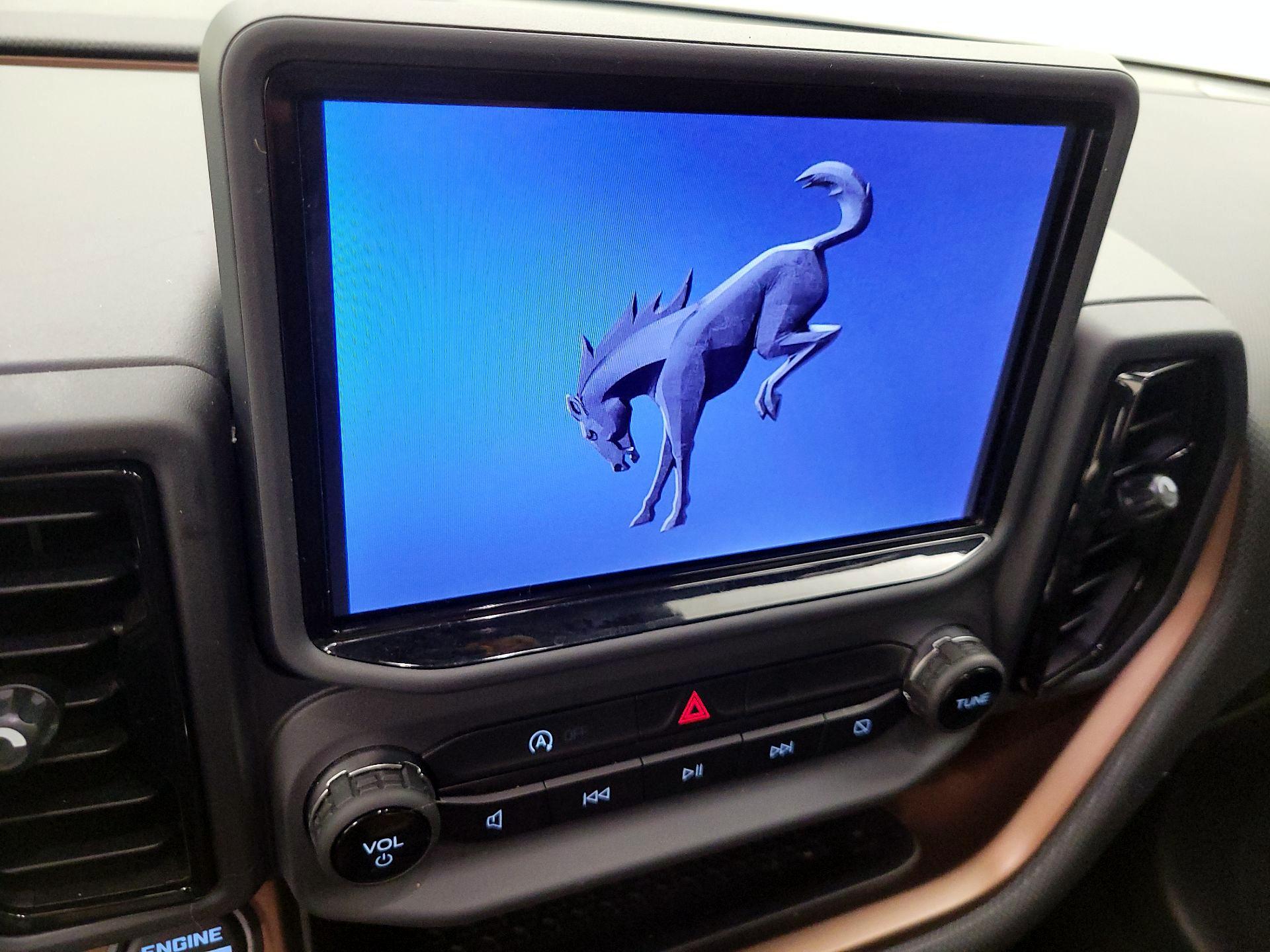 Thumbnail: 2022 Ford Bronco Sport - 13