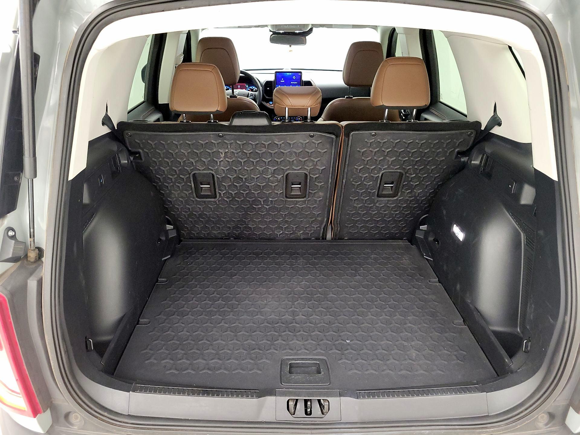 Thumbnail: 2022 Ford Bronco Sport - 16