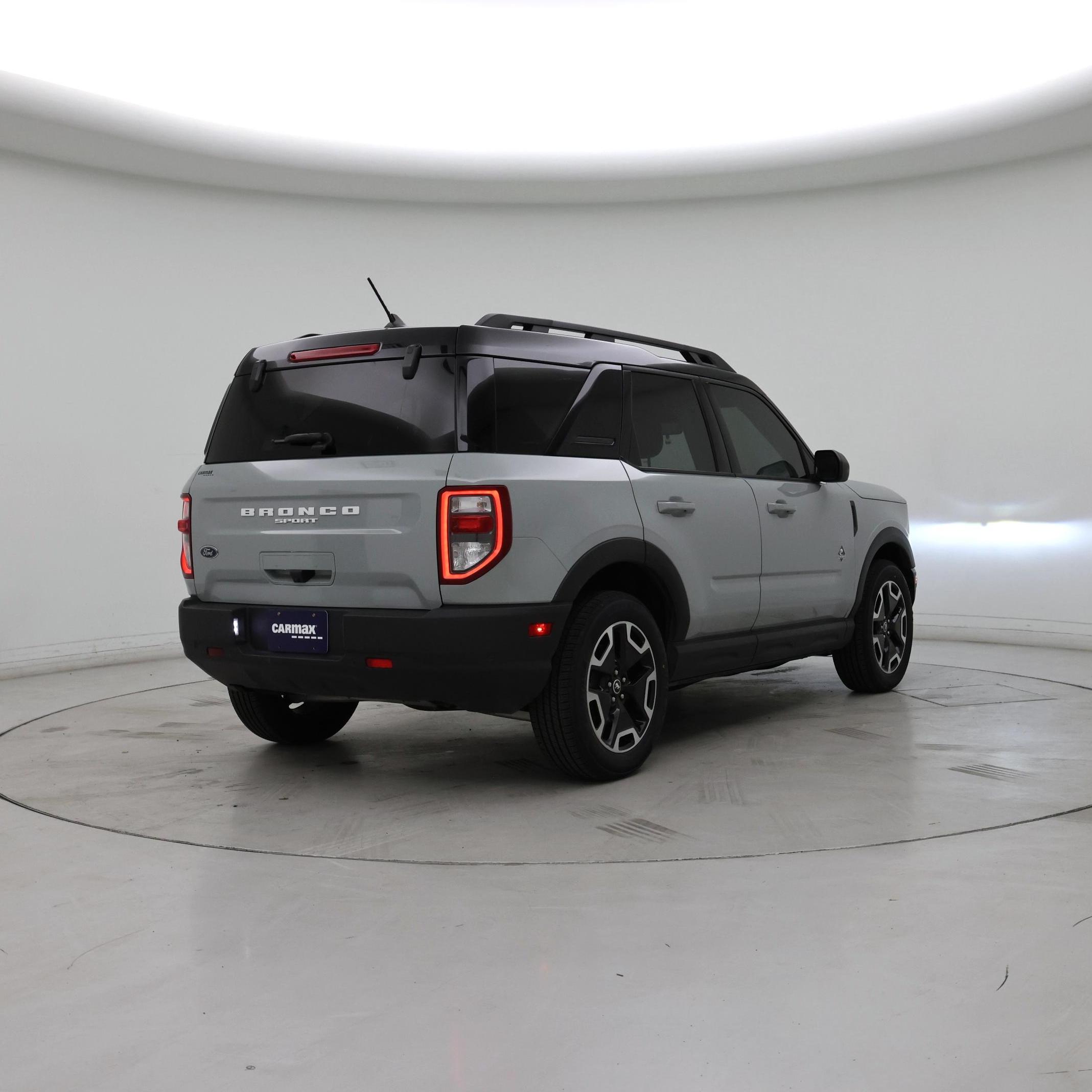 Thumbnail: 2022 Ford Bronco Sport - 8