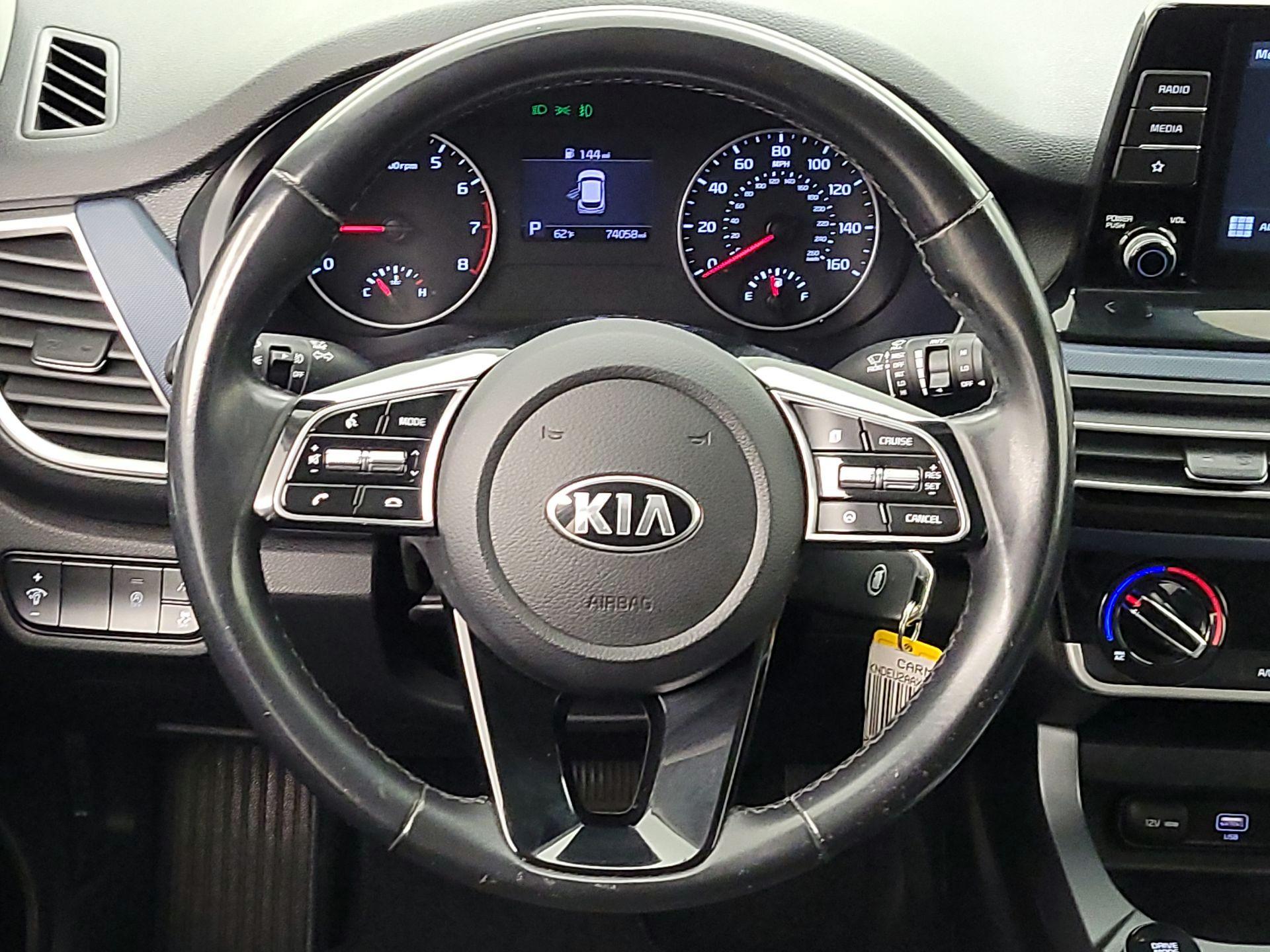 Thumbnail: 2021 Kia Seltos - 10