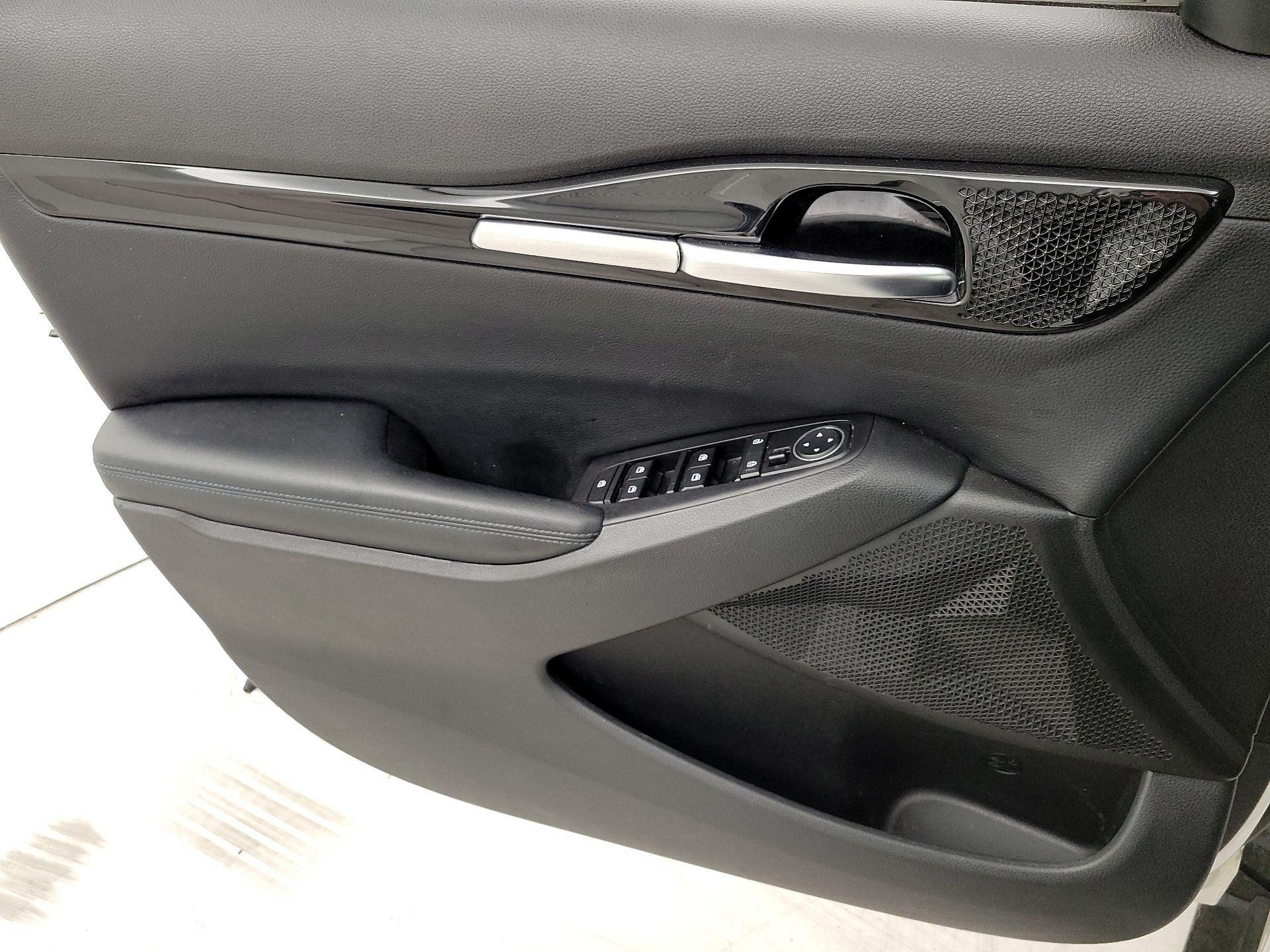 Thumbnail: 2021 Kia Seltos - 12