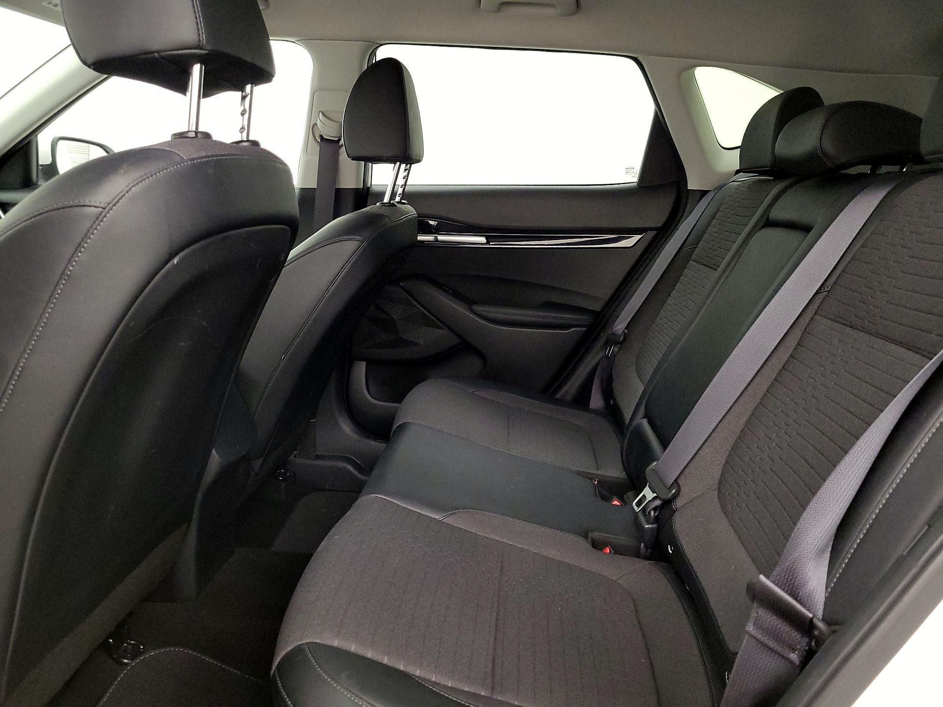 Thumbnail: 2021 Kia Seltos - 17