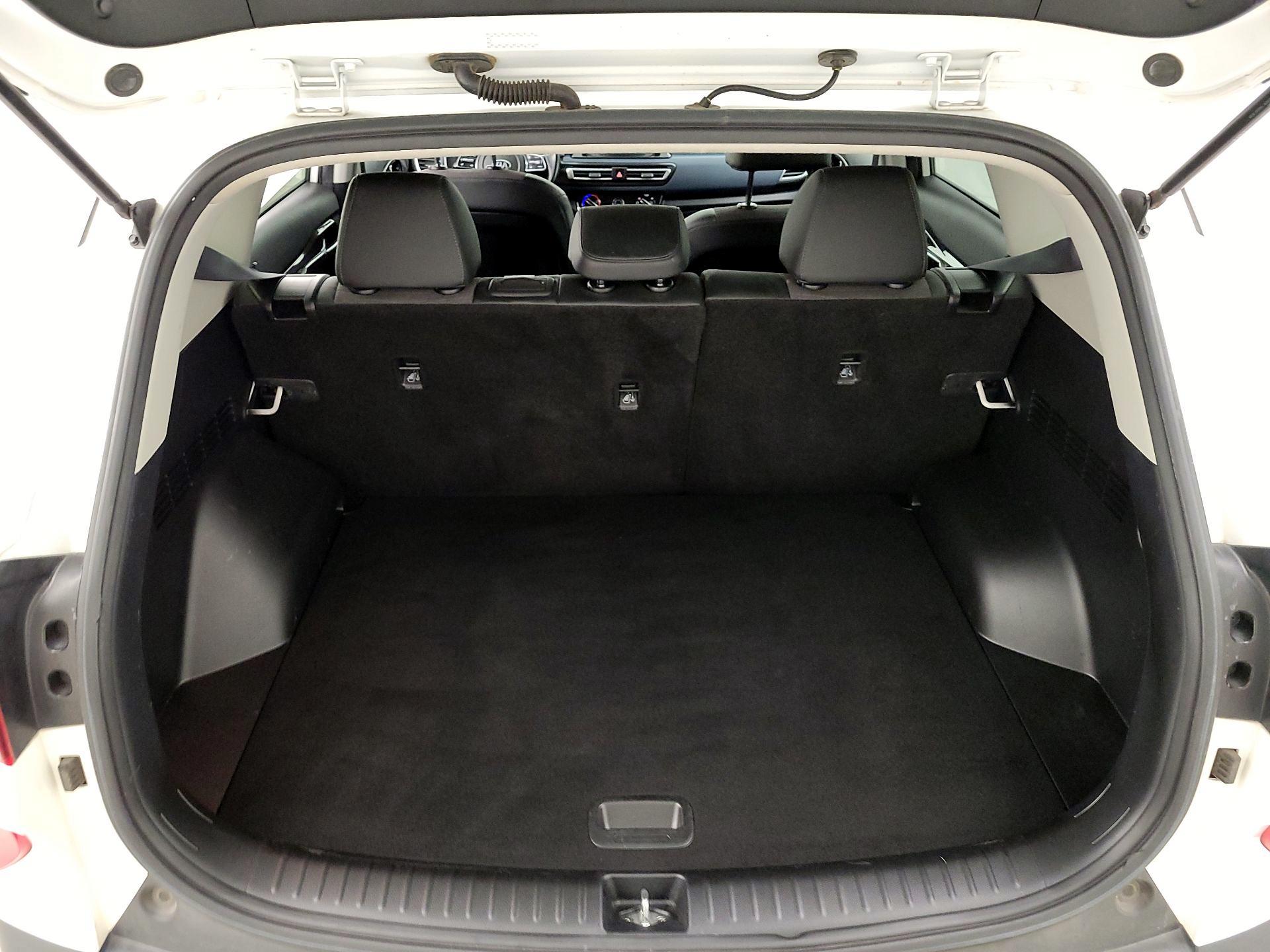 Thumbnail: 2021 Kia Seltos - 18