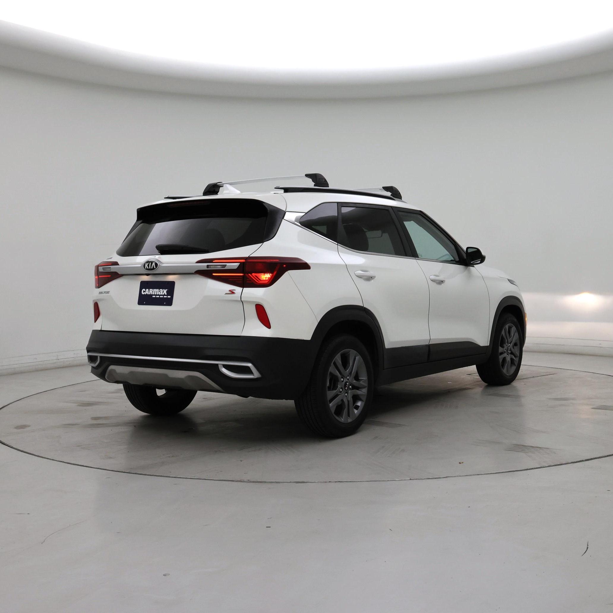 Thumbnail: 2021 Kia Seltos - 8