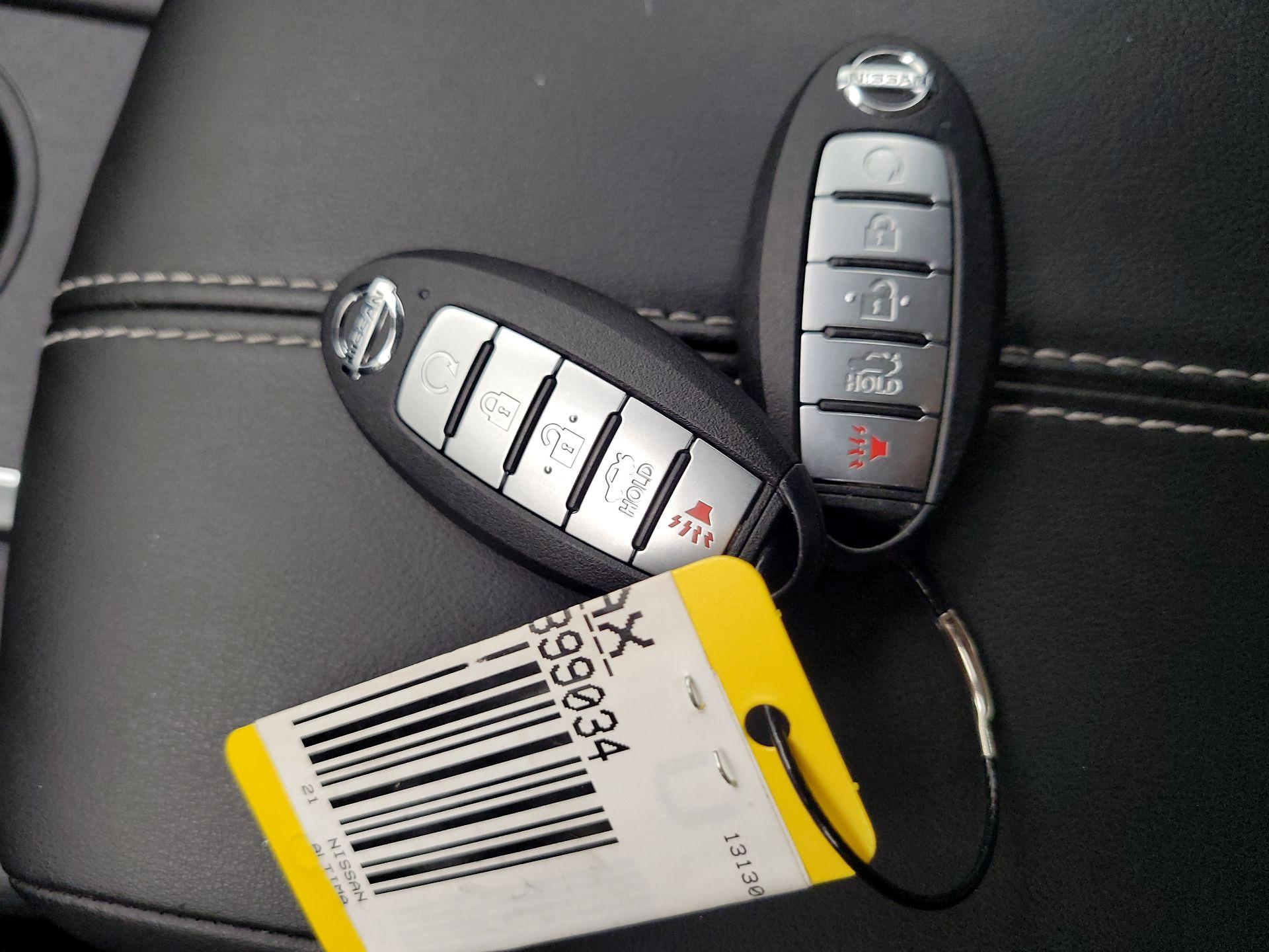 Thumbnail: 2021 Nissan Altima - 18