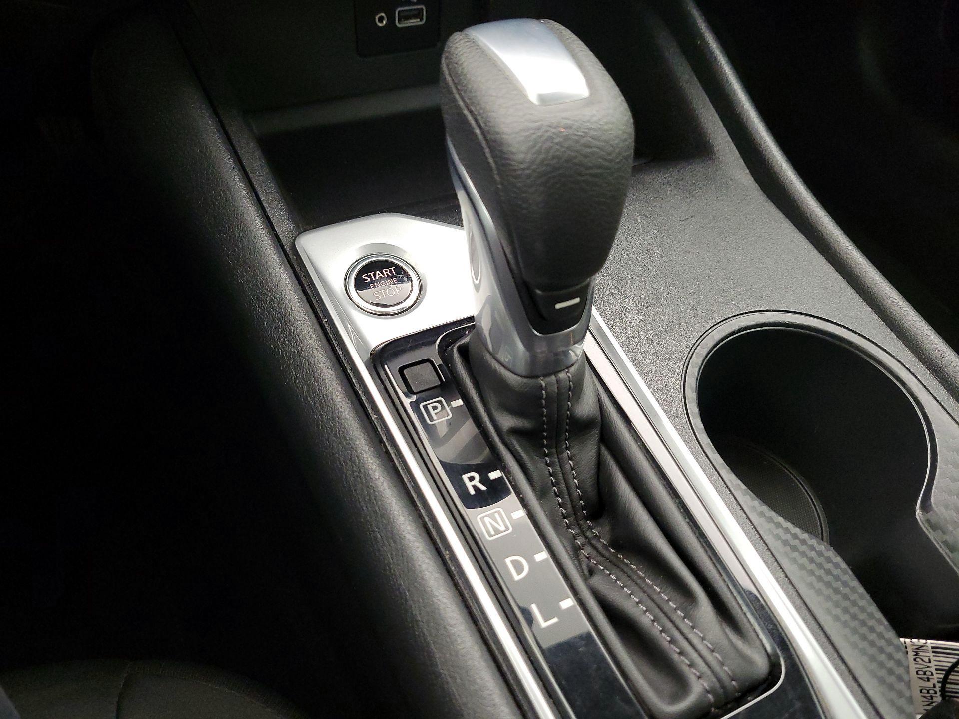 Thumbnail: 2021 Nissan Altima - 15