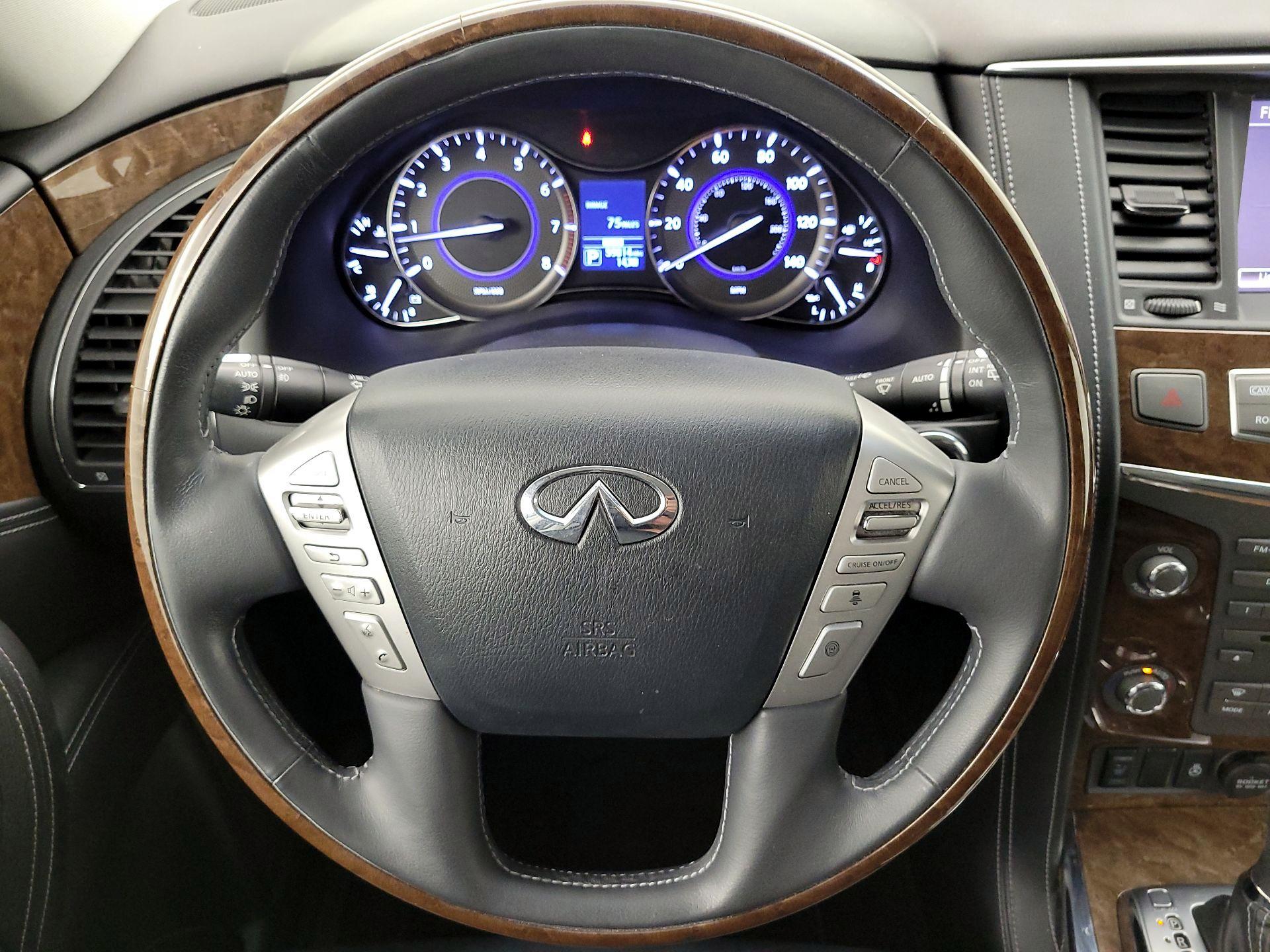 Thumbnail: 2017 INFINITI QX80 - 10