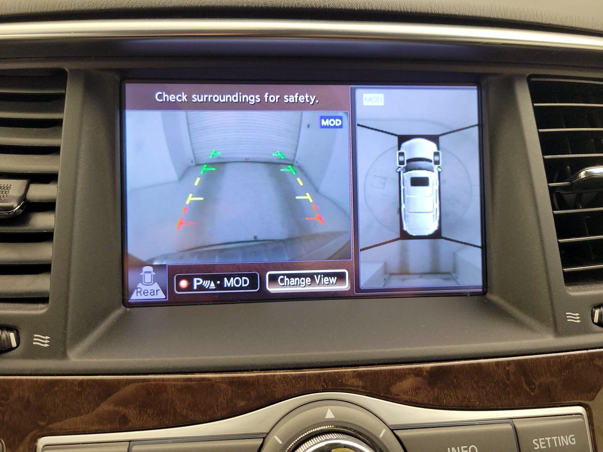 Thumbnail: 2017 INFINITI QX80 - 15
