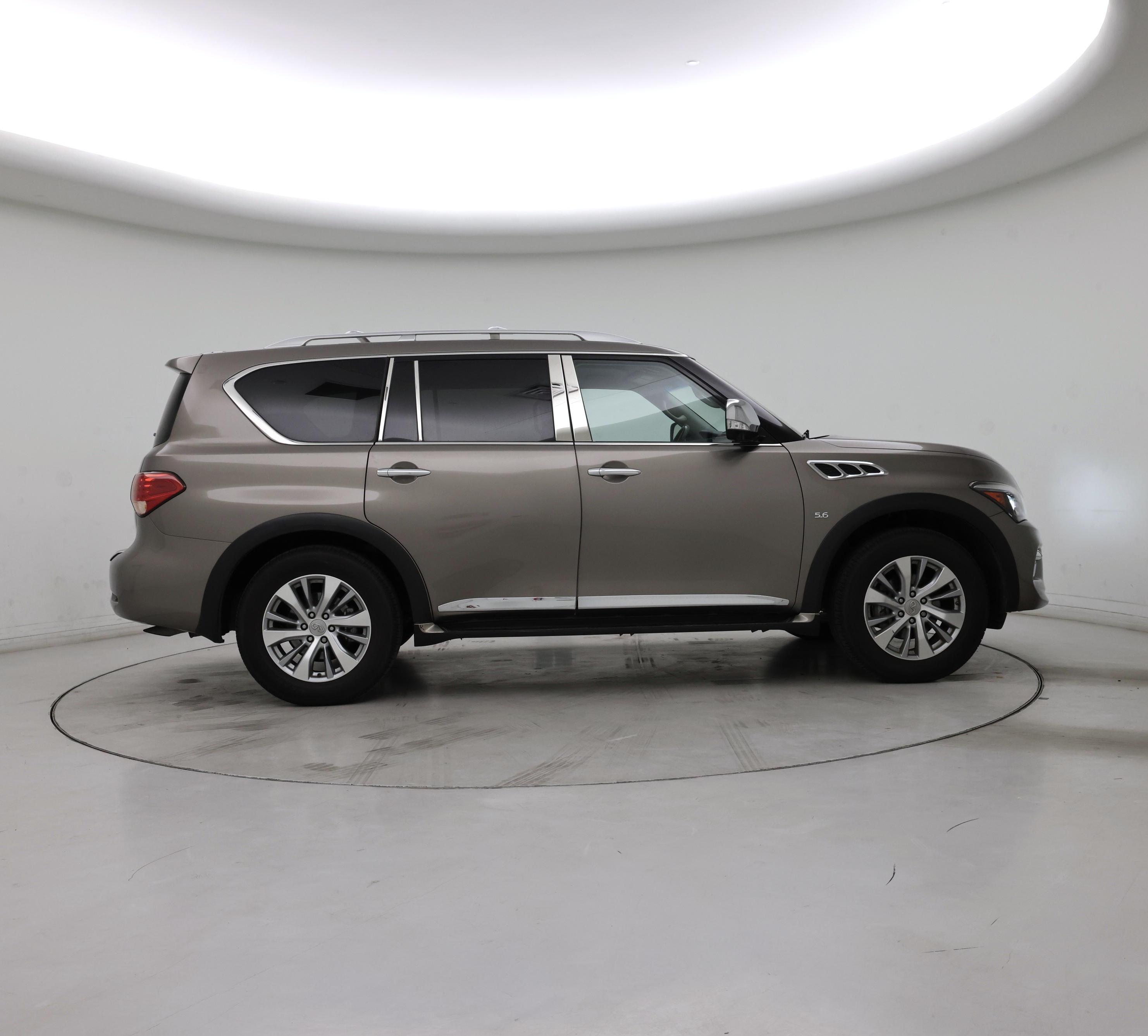 Thumbnail: 2017 INFINITI QX80 - 7