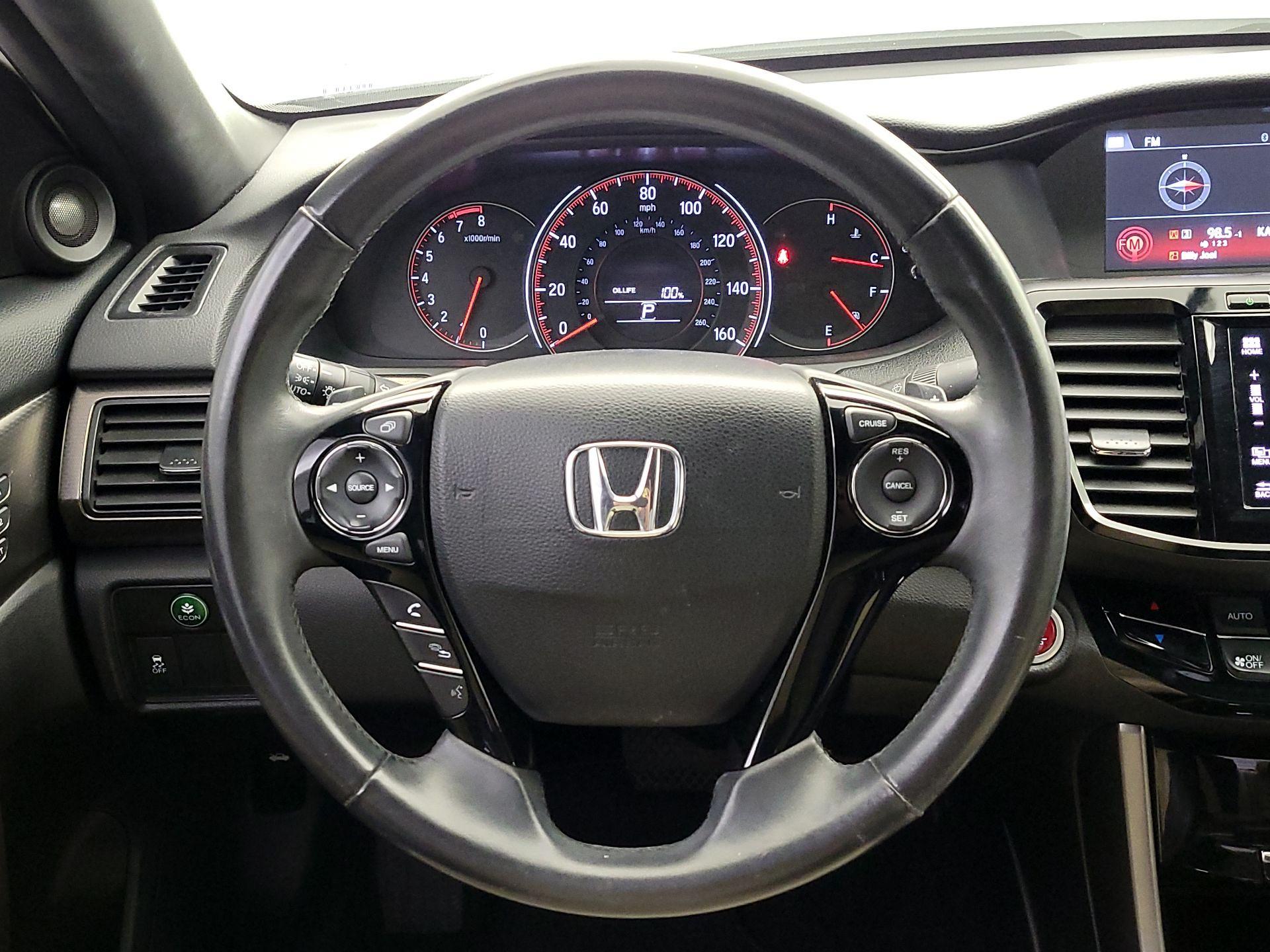 Thumbnail: 2017 Honda Accord - 10