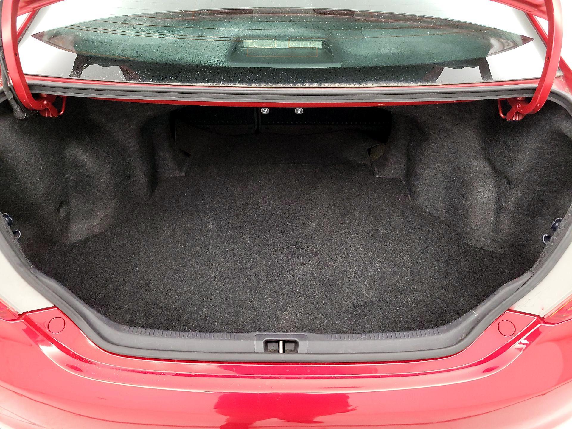 Thumbnail: 2014 Toyota Camry - 16