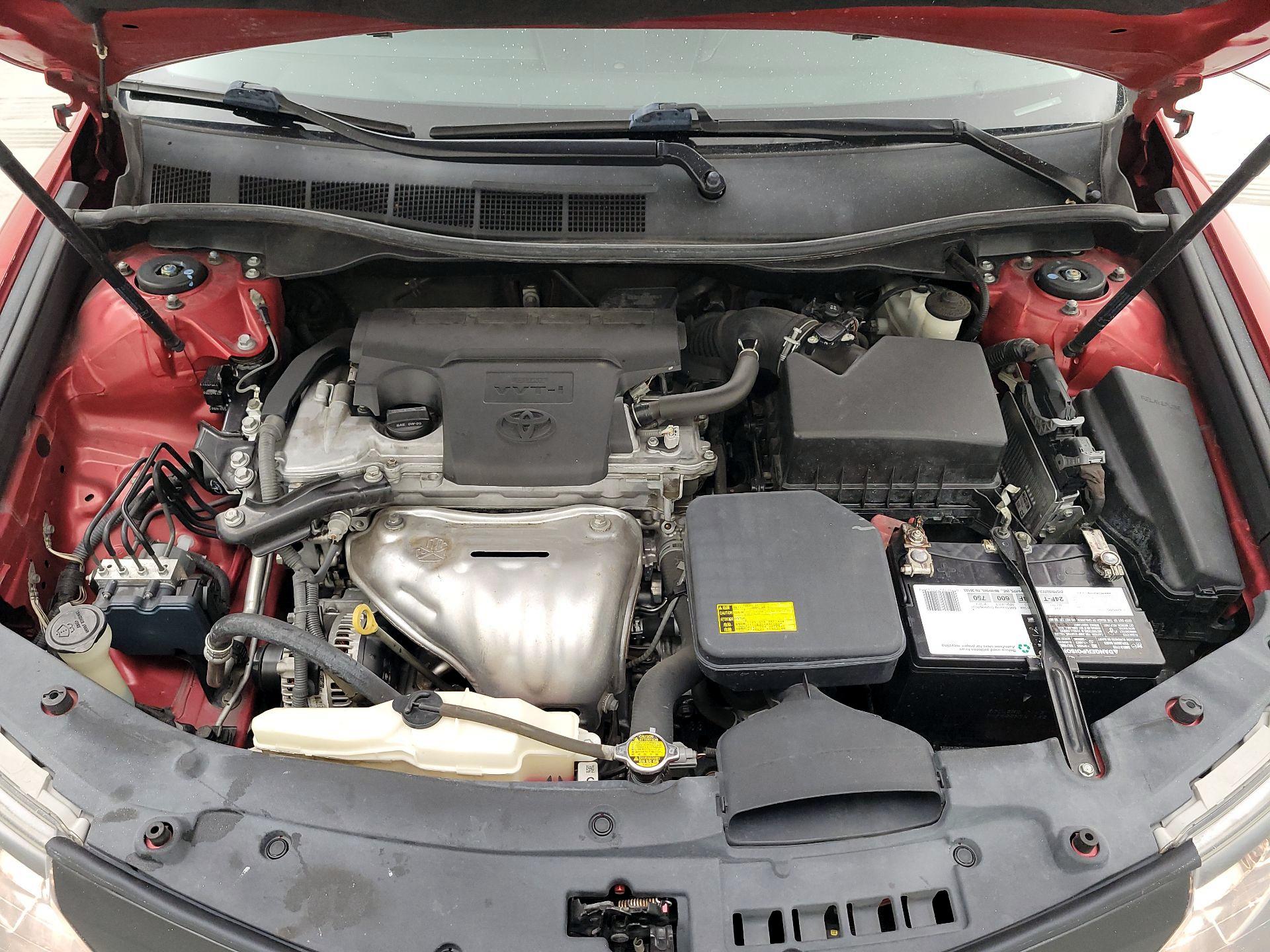 Thumbnail: 2014 Toyota Camry - 17