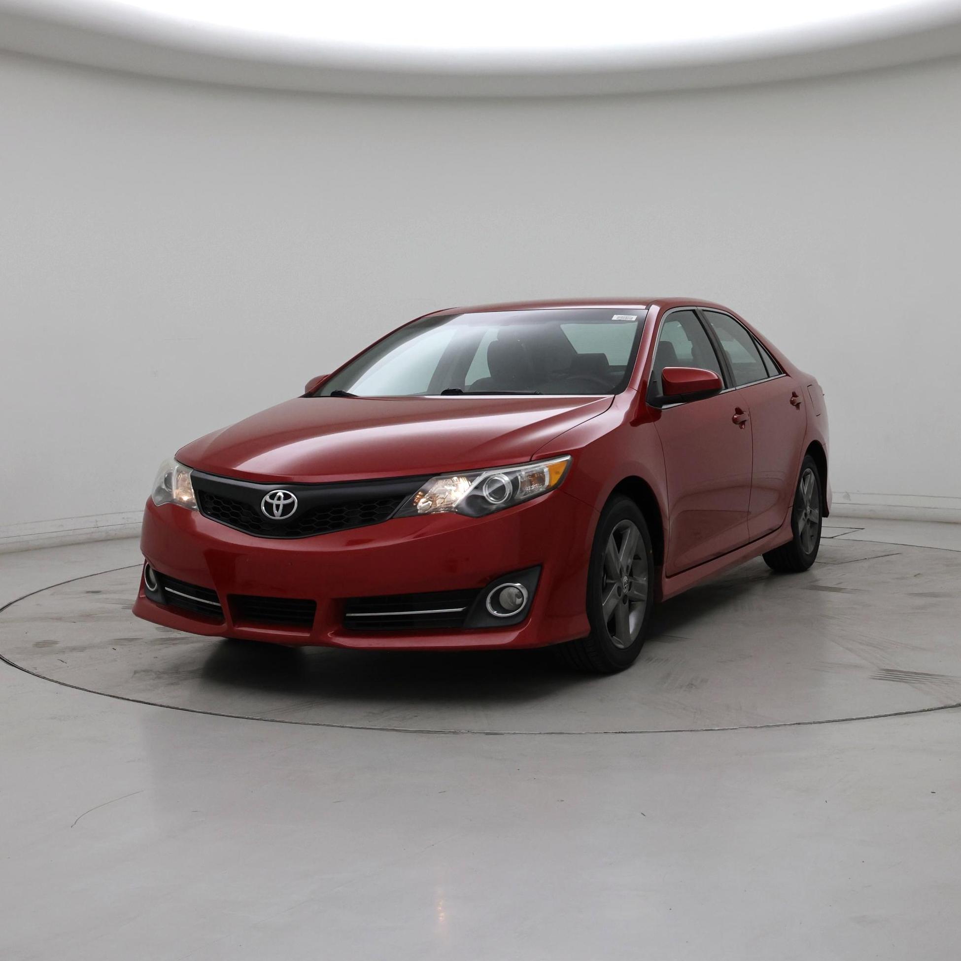 Thumbnail: 2014 Toyota Camry - 4