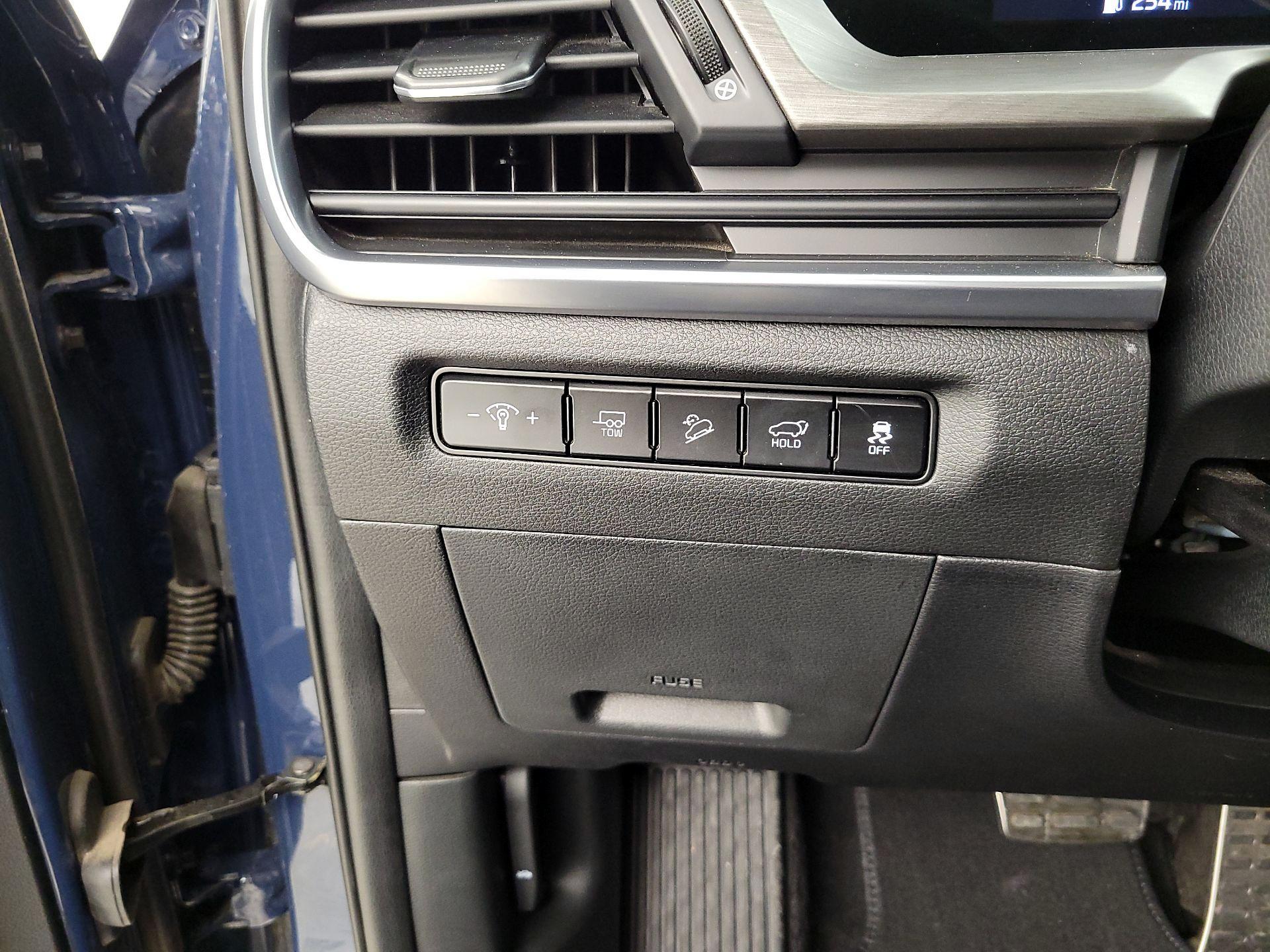 Thumbnail: 2023 Kia Telluride - 13