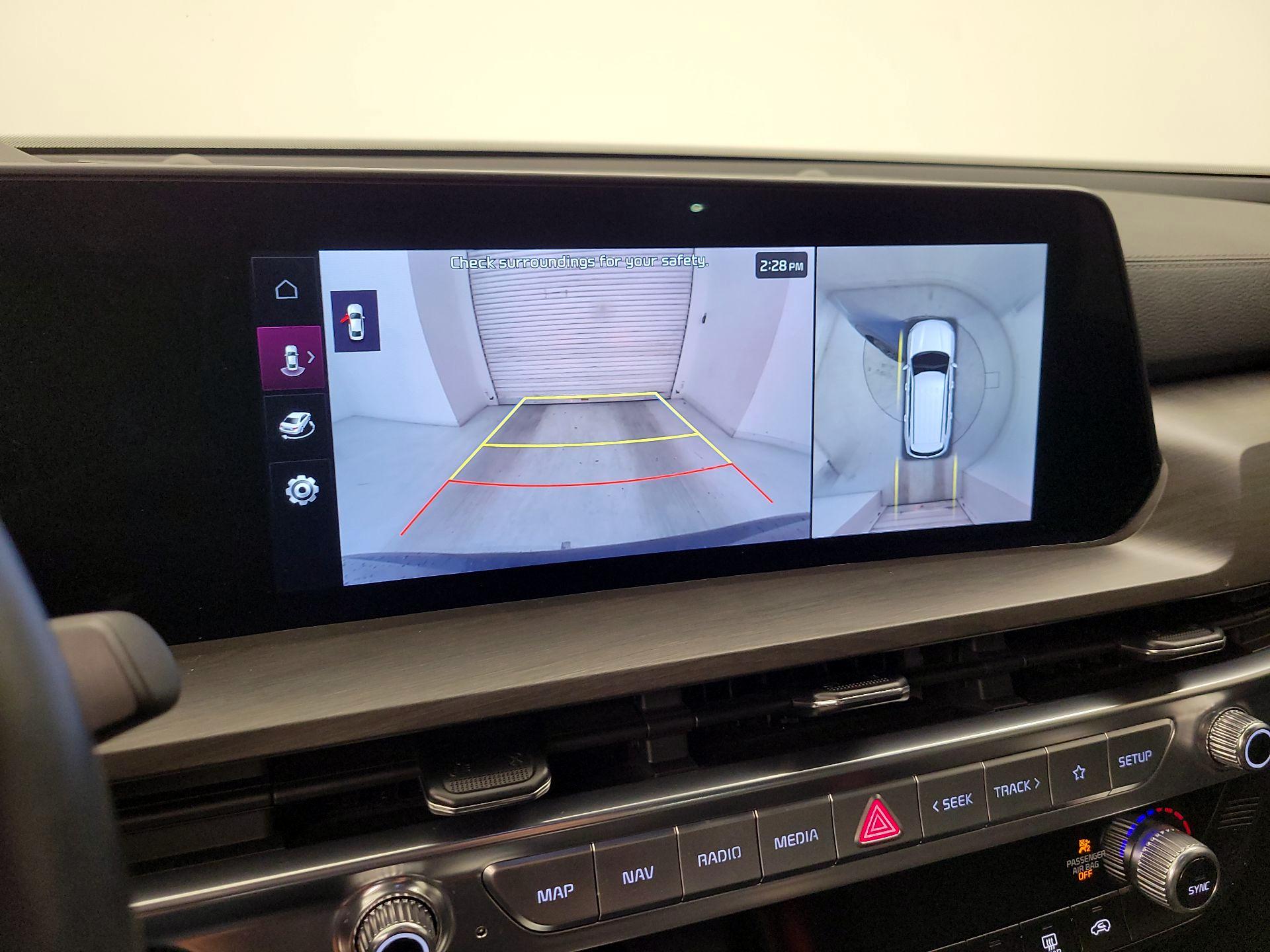 Thumbnail: 2023 Kia Telluride - 15