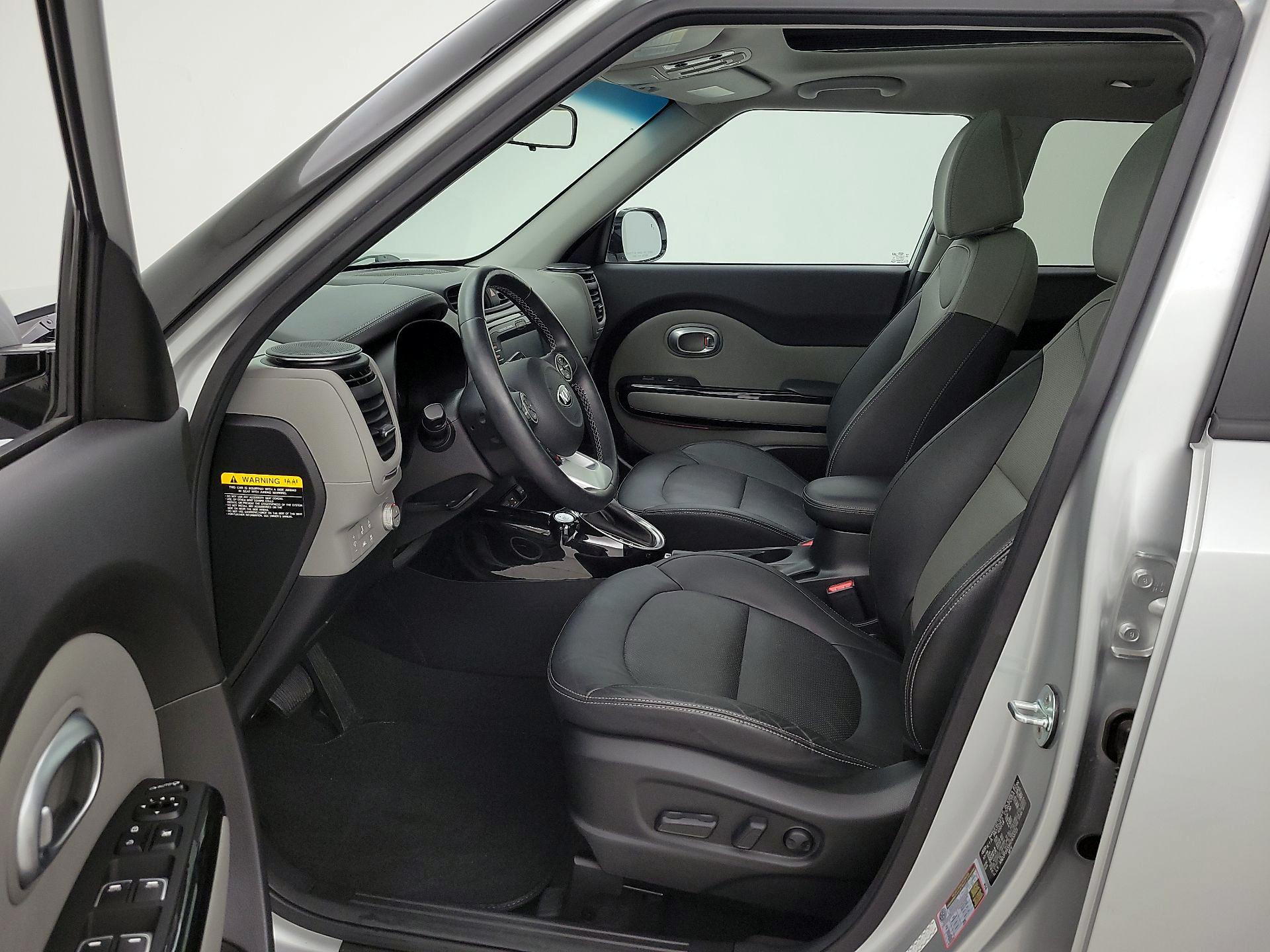 Thumbnail: 2017 Kia Soul - 11