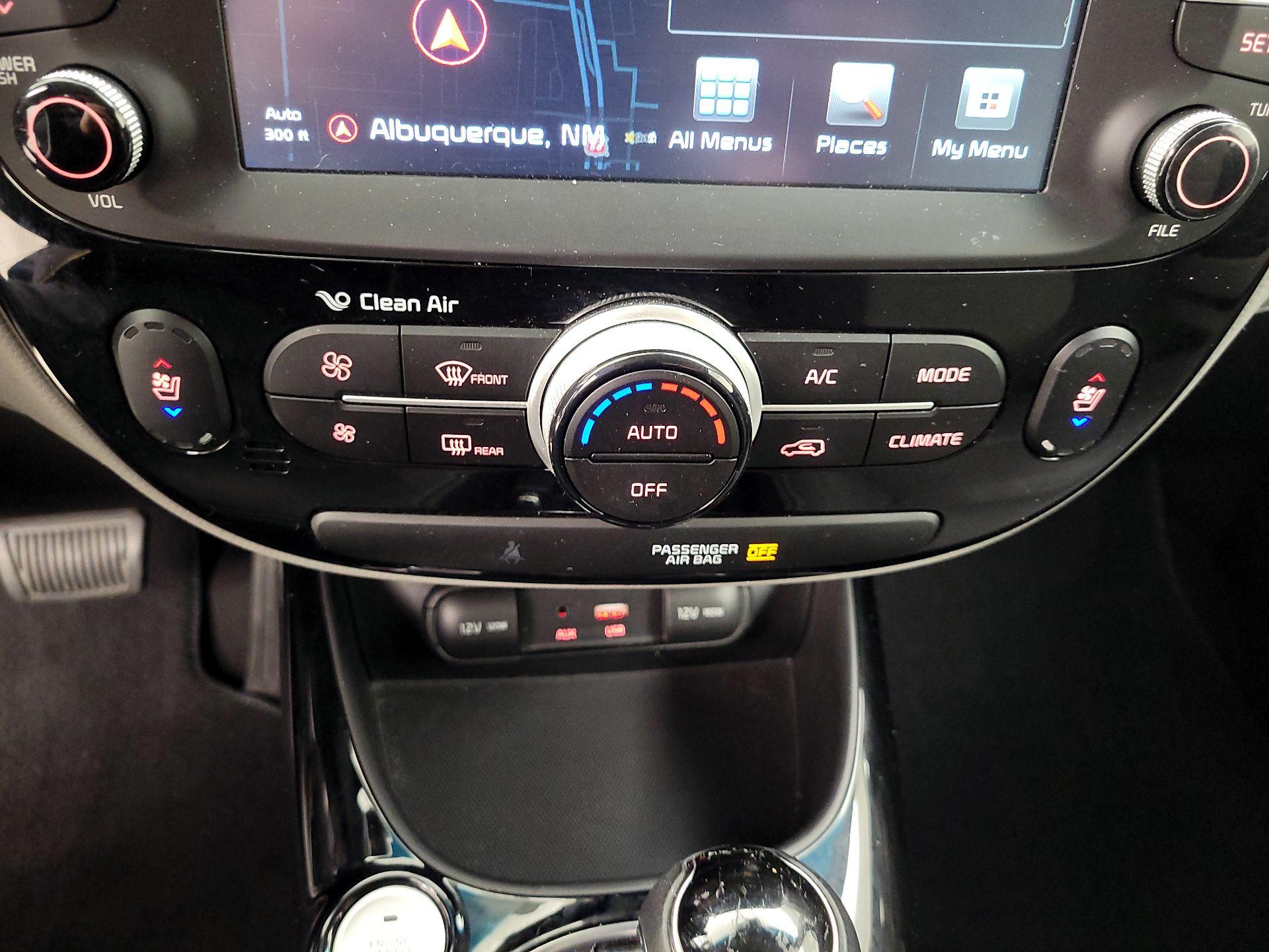 Thumbnail: 2017 Kia Soul - 17