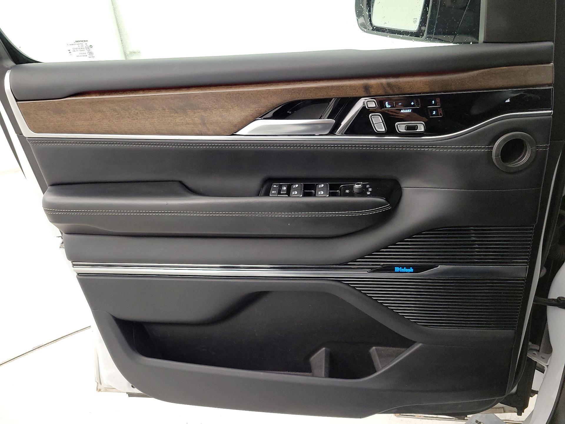 Thumbnail: 2023 Jeep Grand Wagoneer - 12