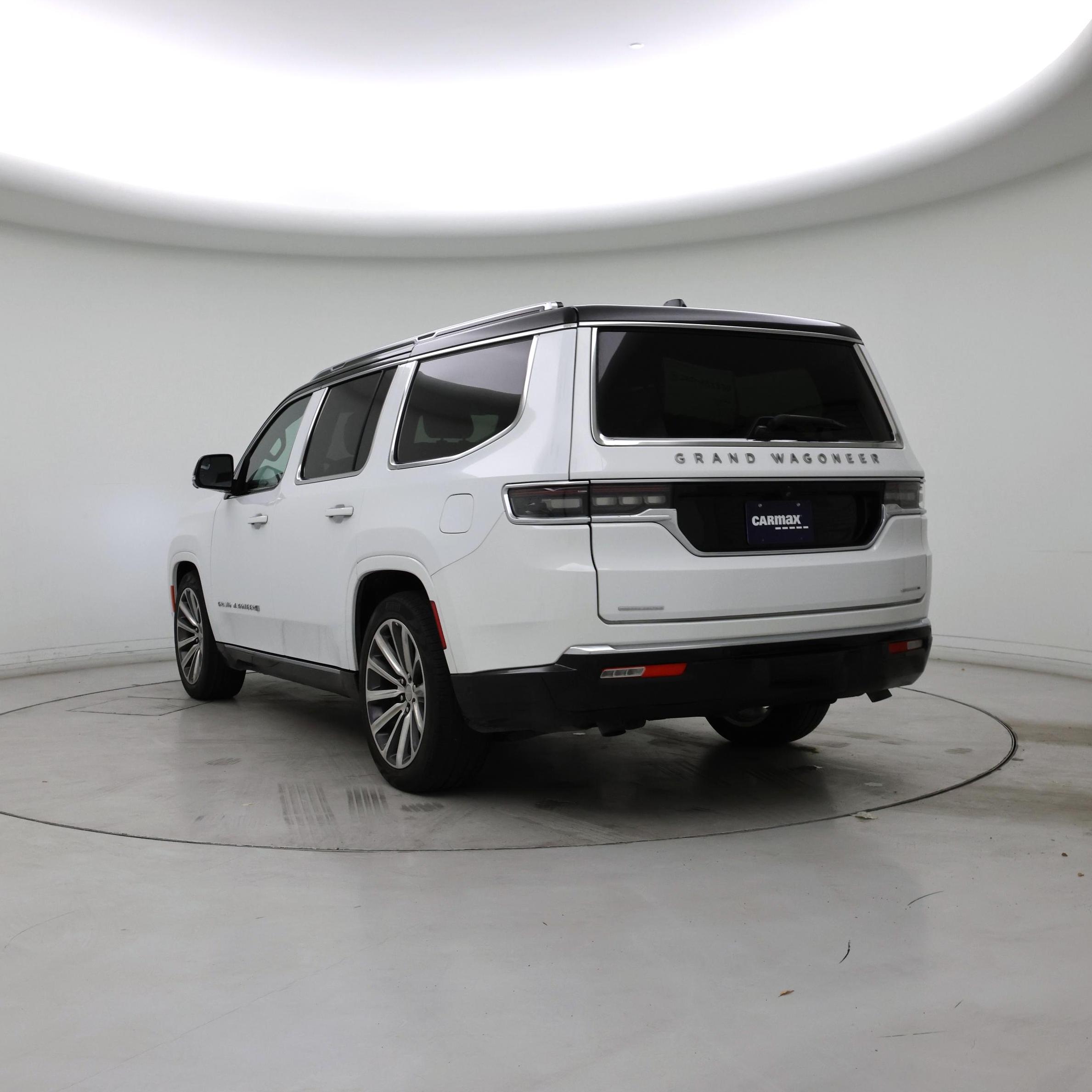 Thumbnail: 2023 Jeep Grand Wagoneer - 2