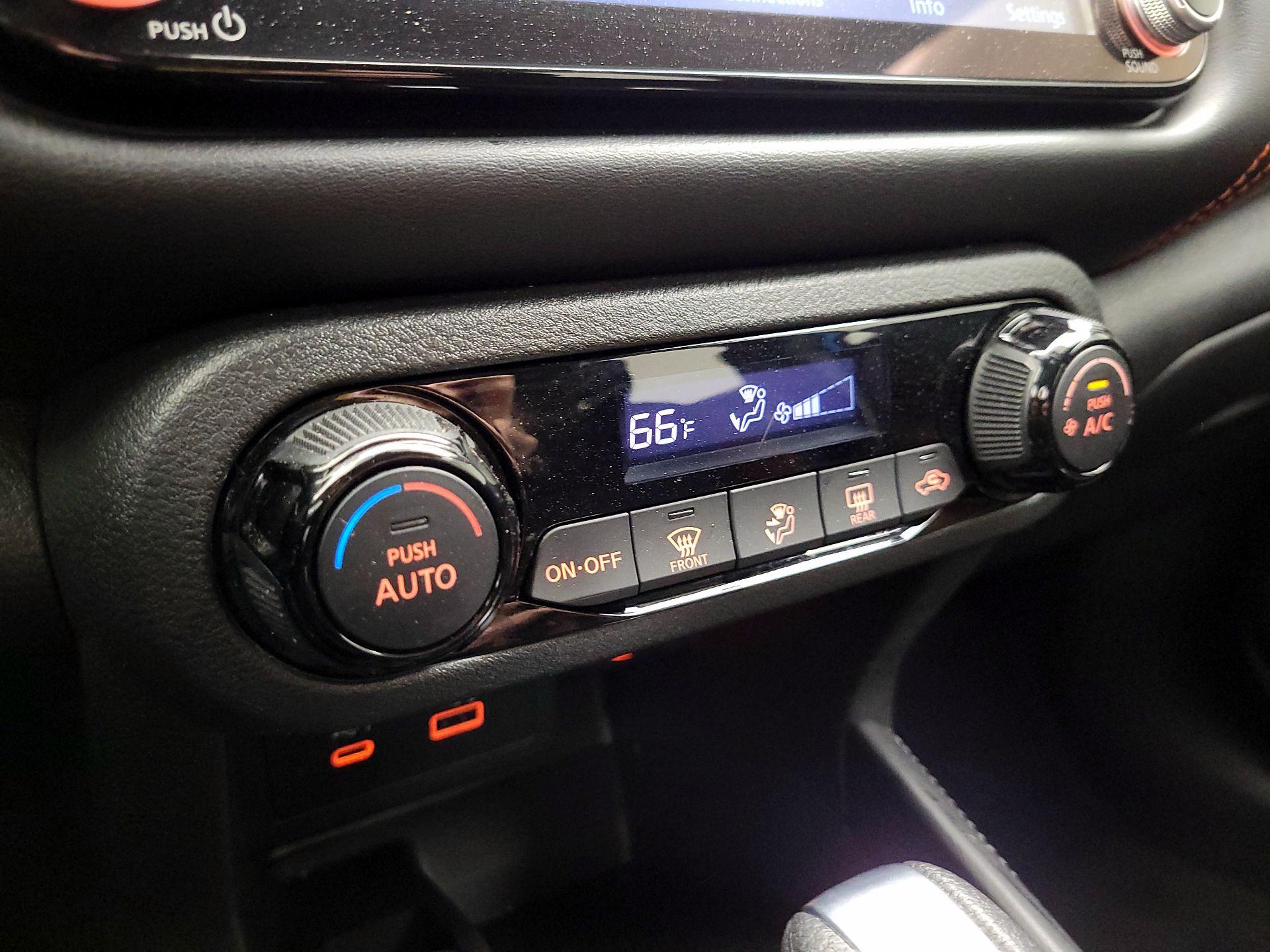 Thumbnail: 2022 Nissan Kicks - 14