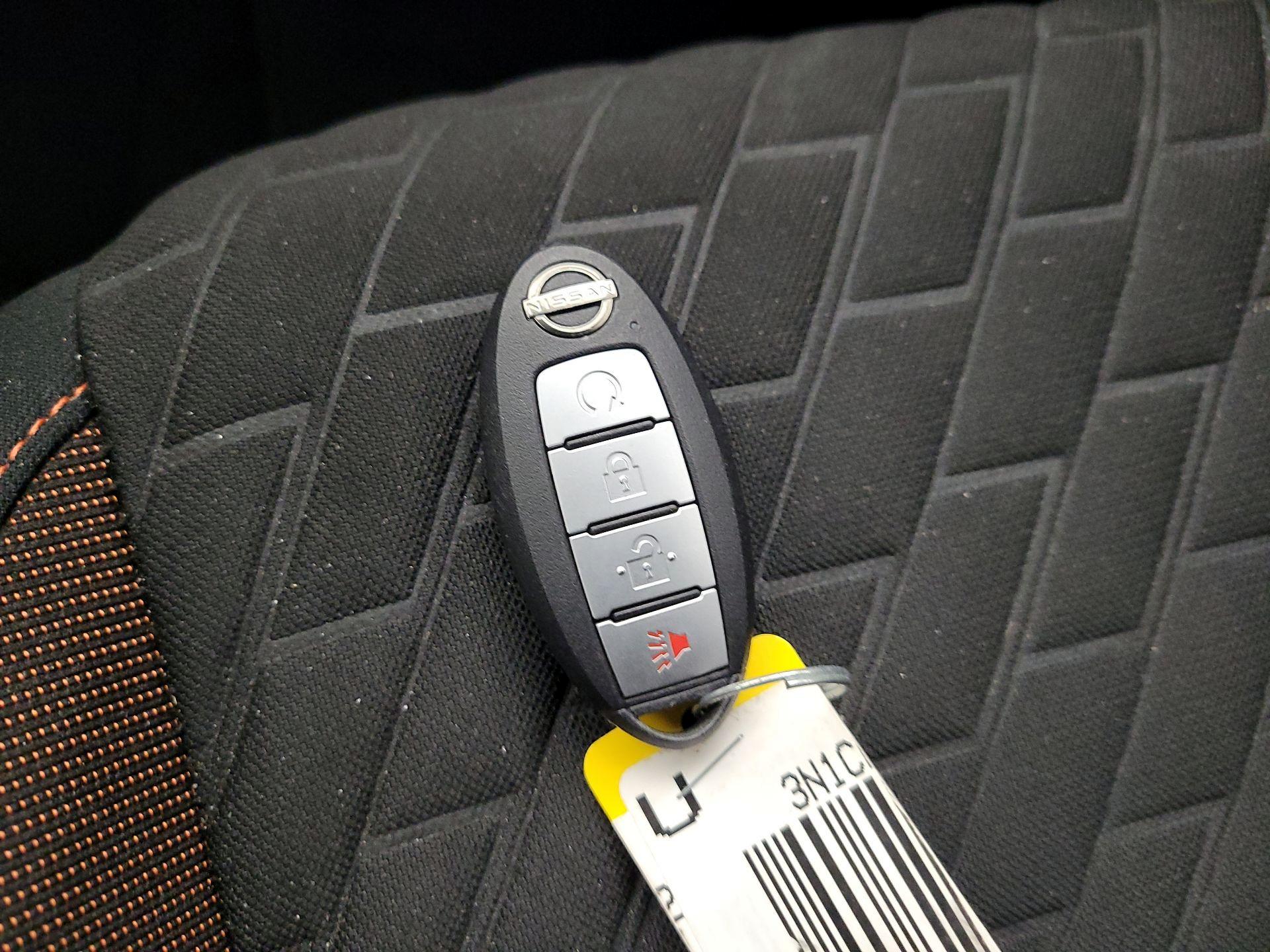 Thumbnail: 2022 Nissan Kicks - 18