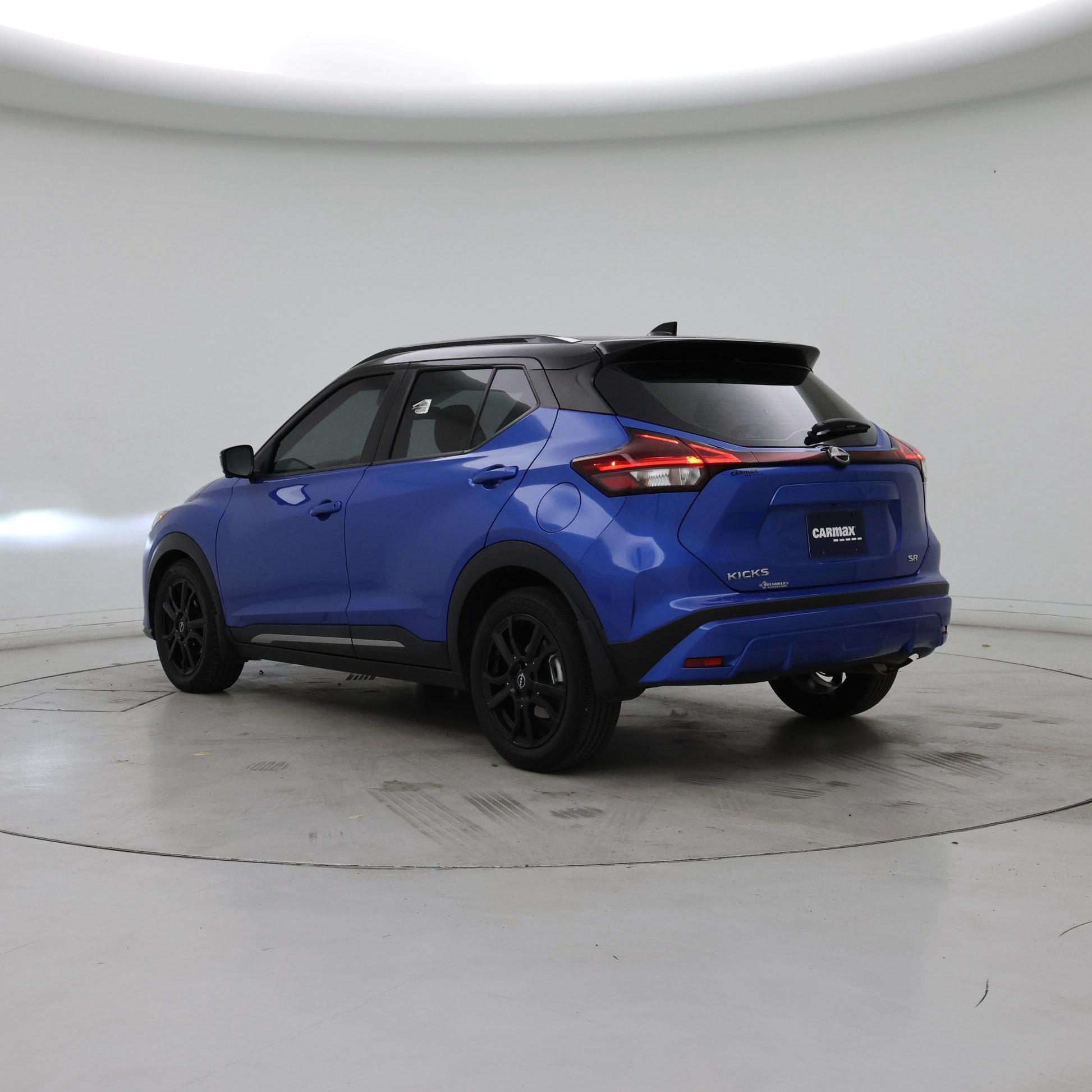 Thumbnail: 2022 Nissan Kicks - 2