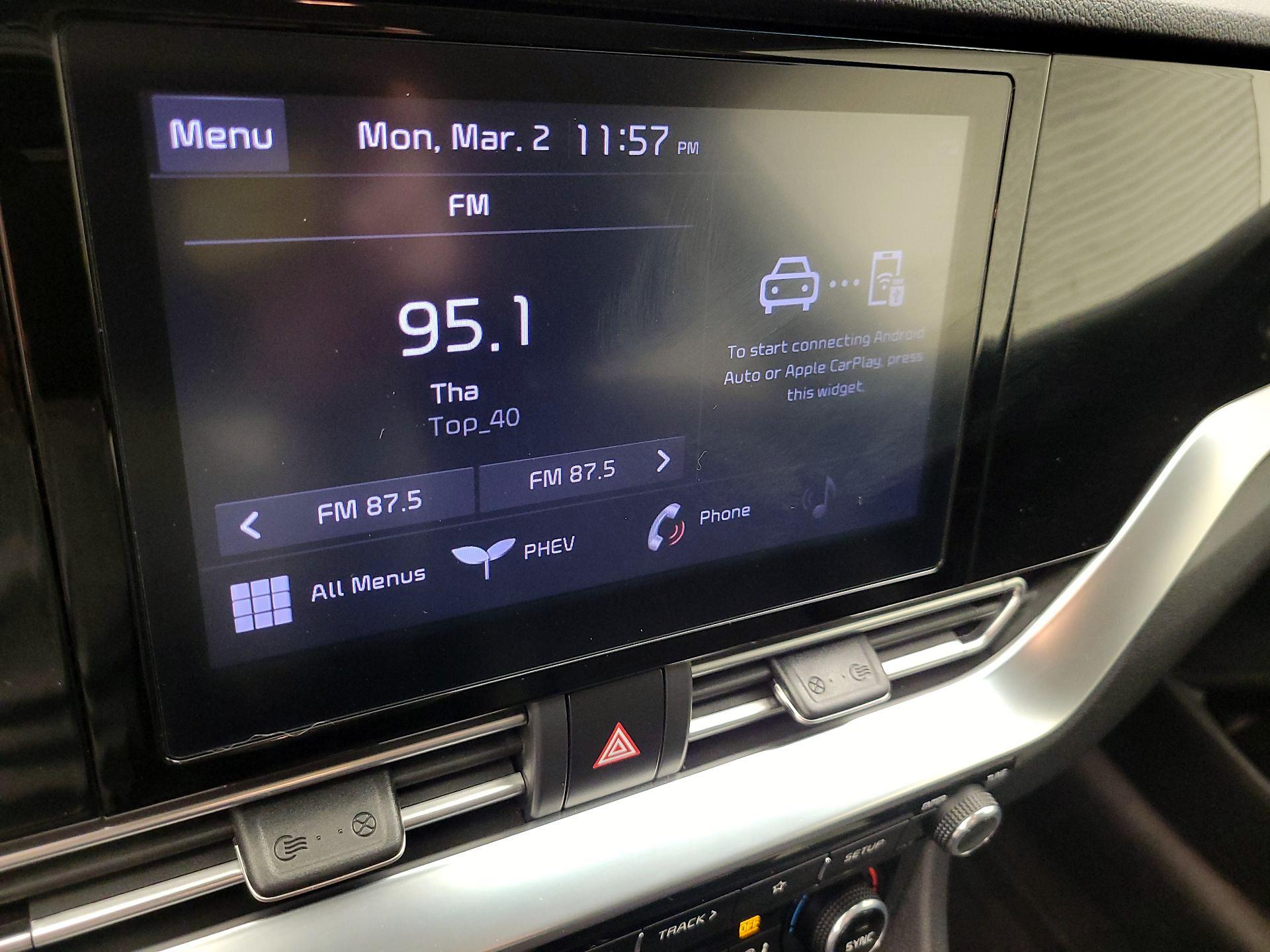 Thumbnail: 2022 Kia Niro - 13