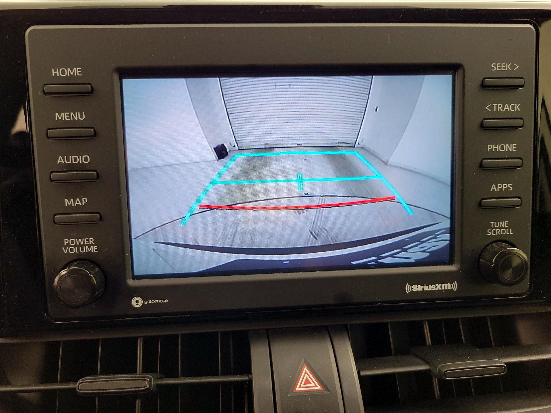 Thumbnail: 2021 Toyota RAV4 - 14