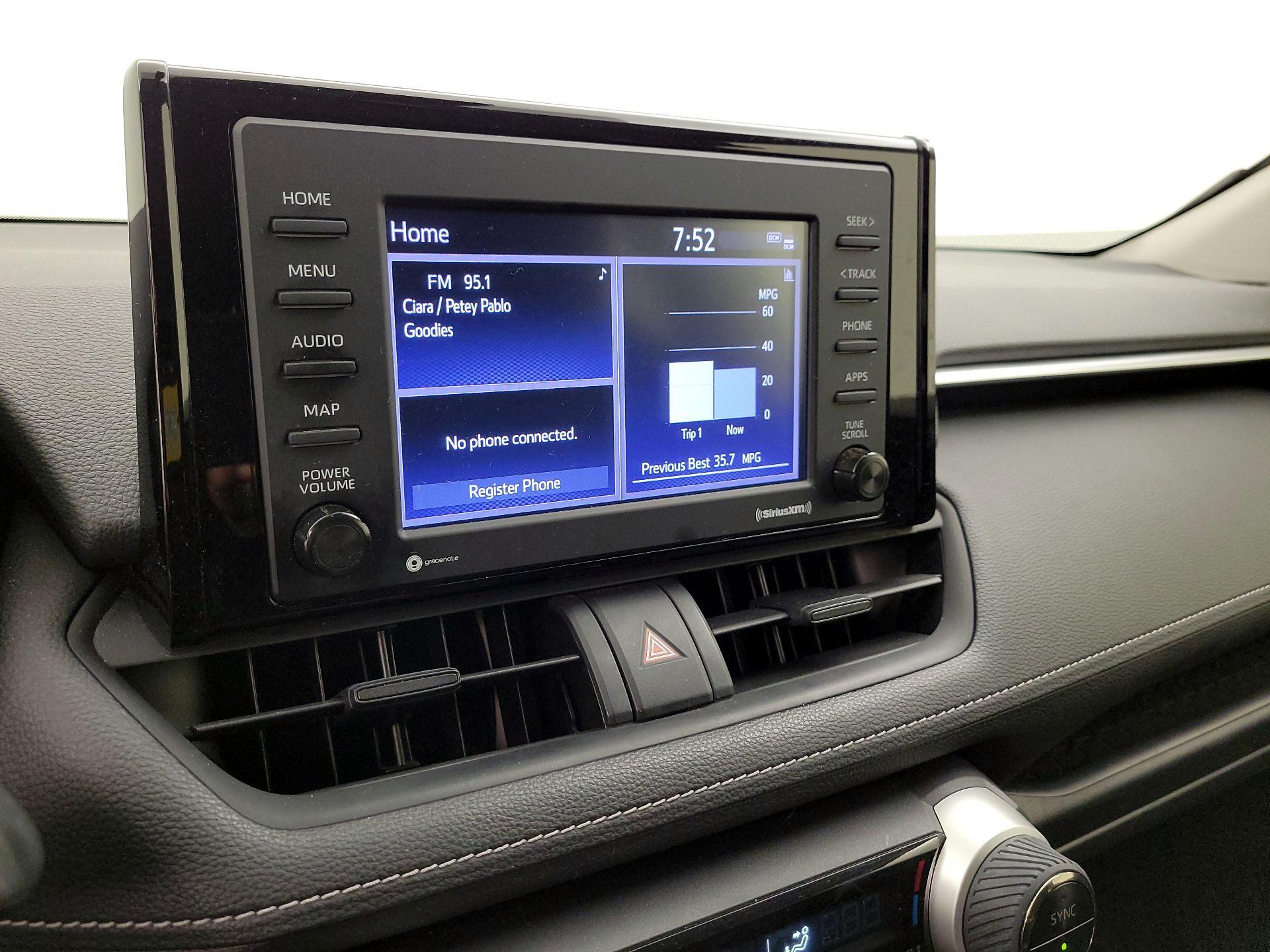 Thumbnail: 2021 Toyota RAV4 - 15