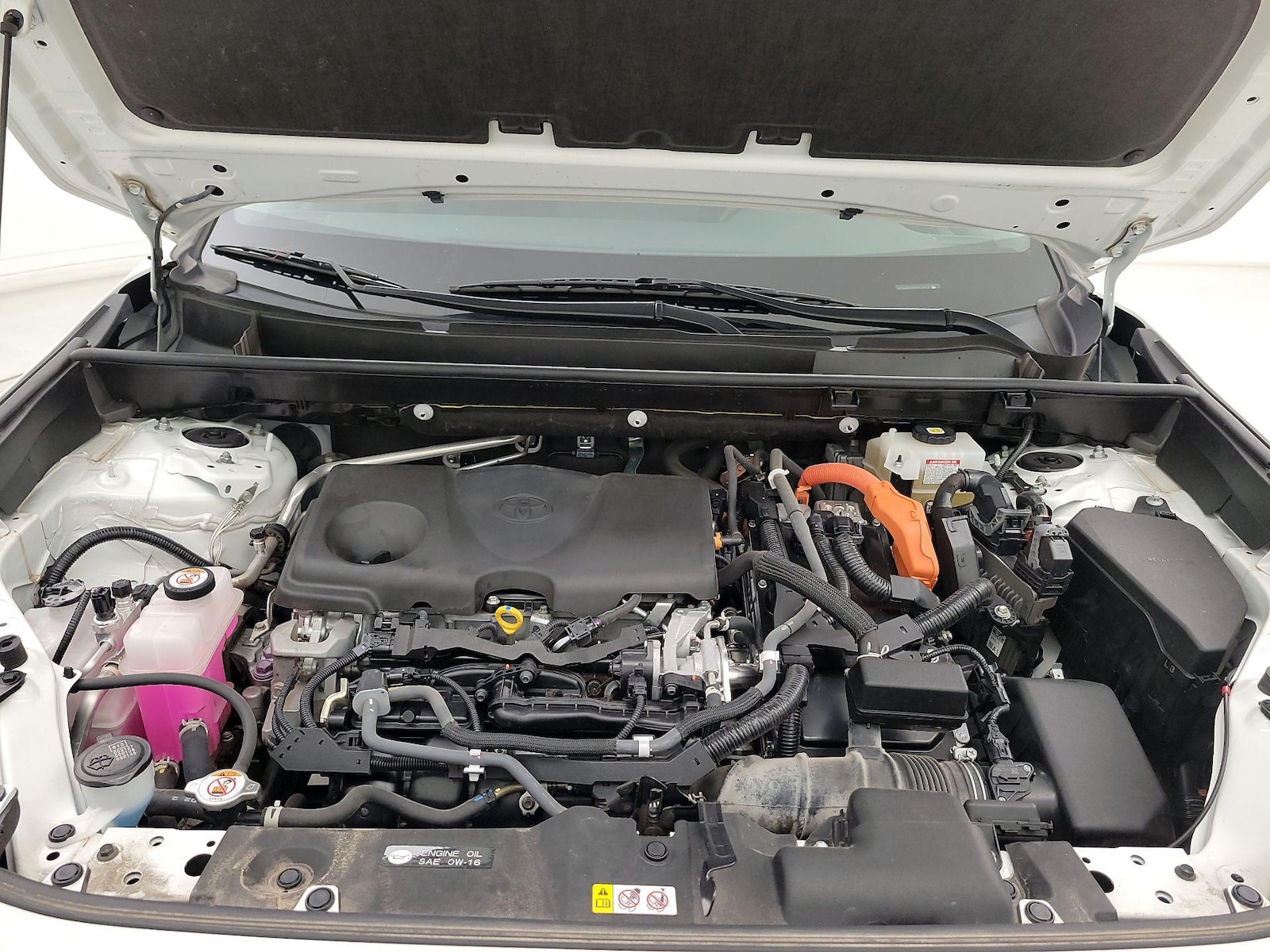 2021 Toyota RAV4 LE - Photo 22