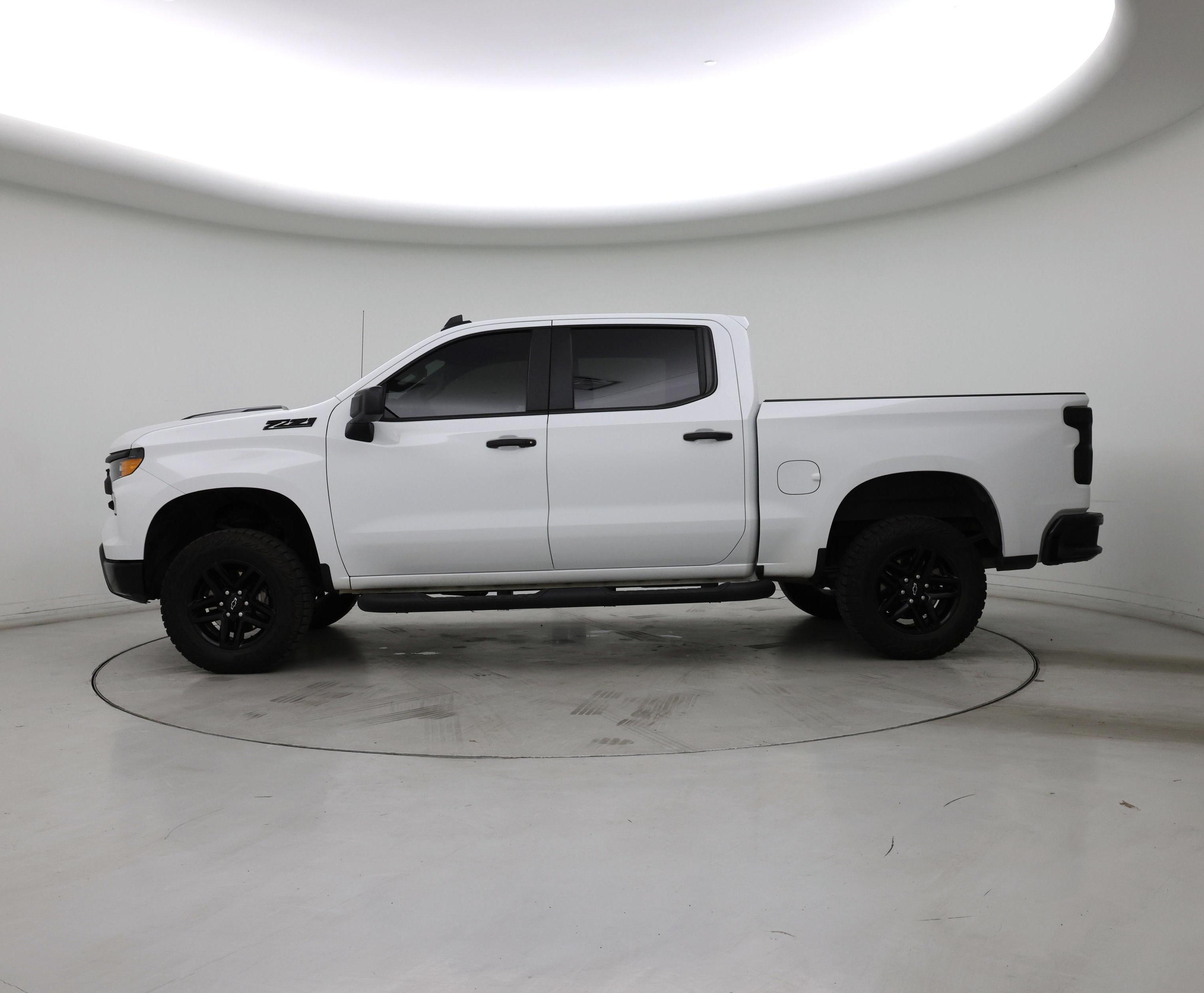 Thumbnail: 2023 Chevrolet Silverado 1500 - 3