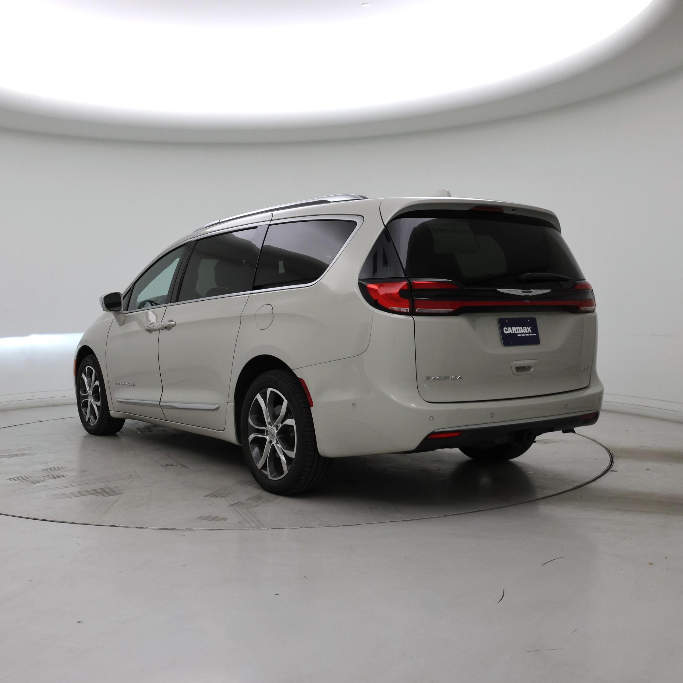 Thumbnail: 2021 Chrysler Pacifica - 2