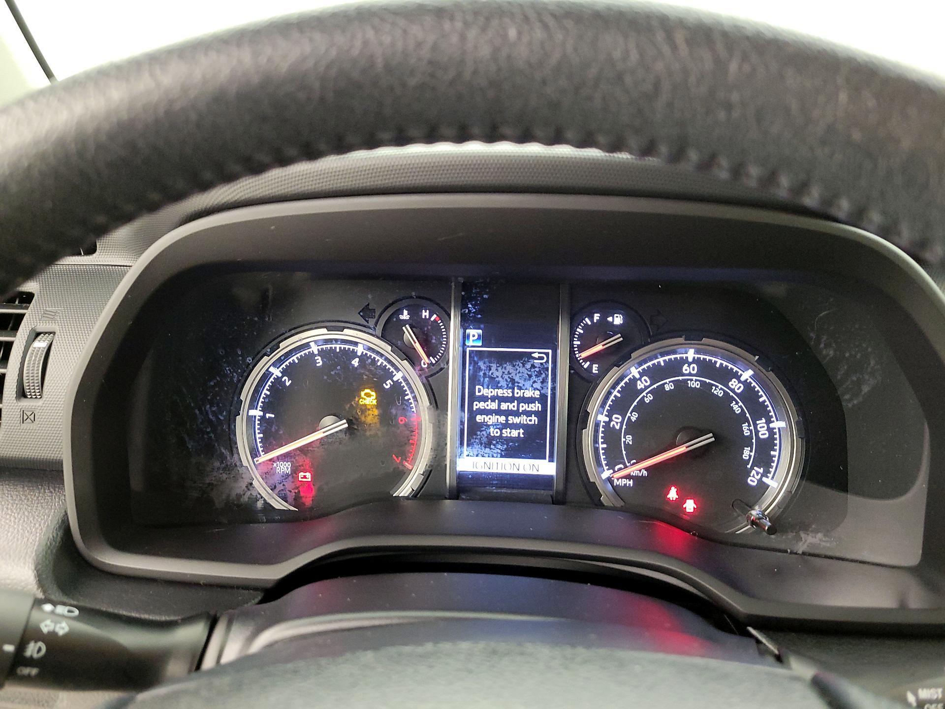 Thumbnail: 2020 Toyota 4Runner - 10