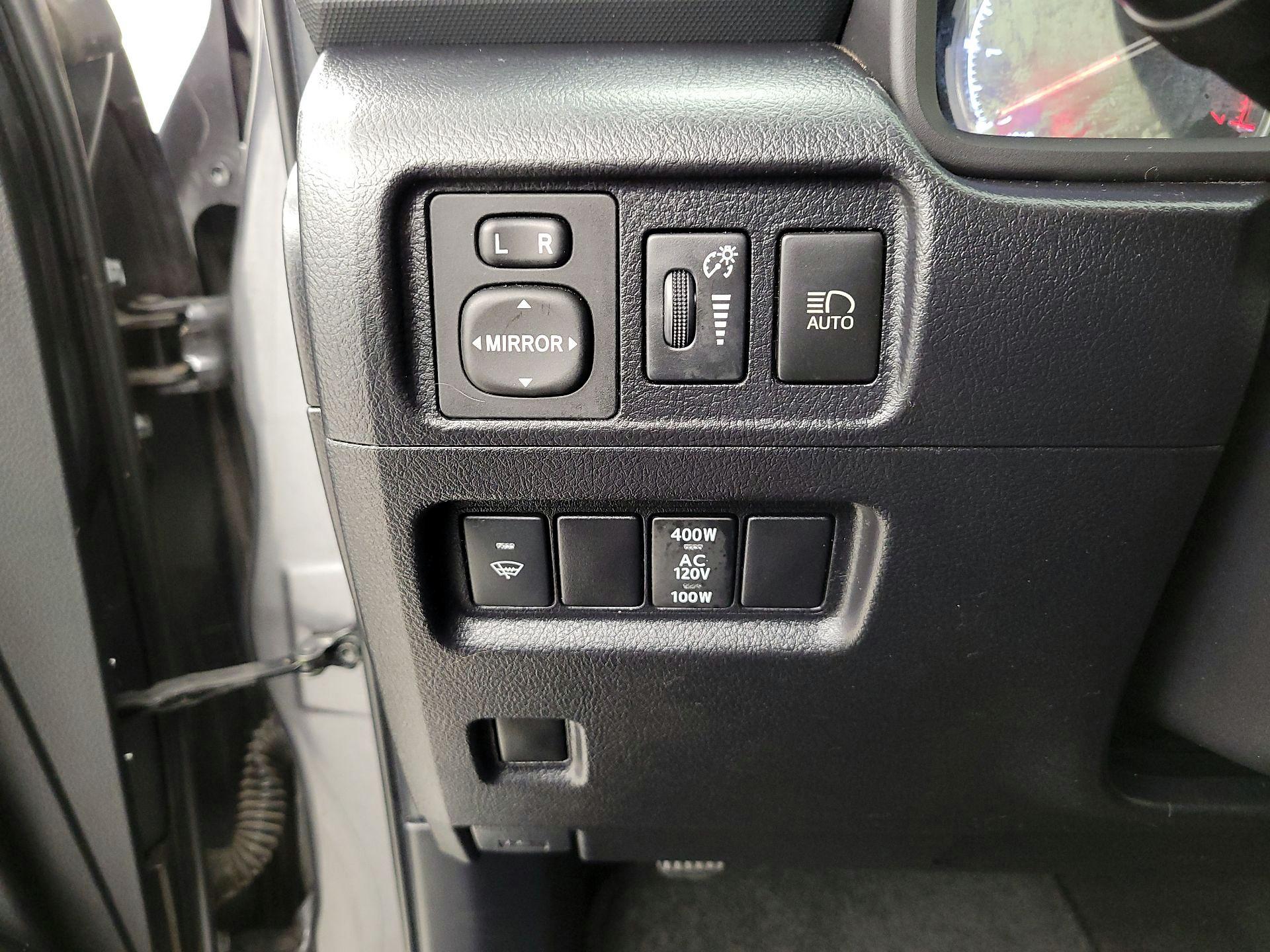 Thumbnail: 2020 Toyota 4Runner - 13