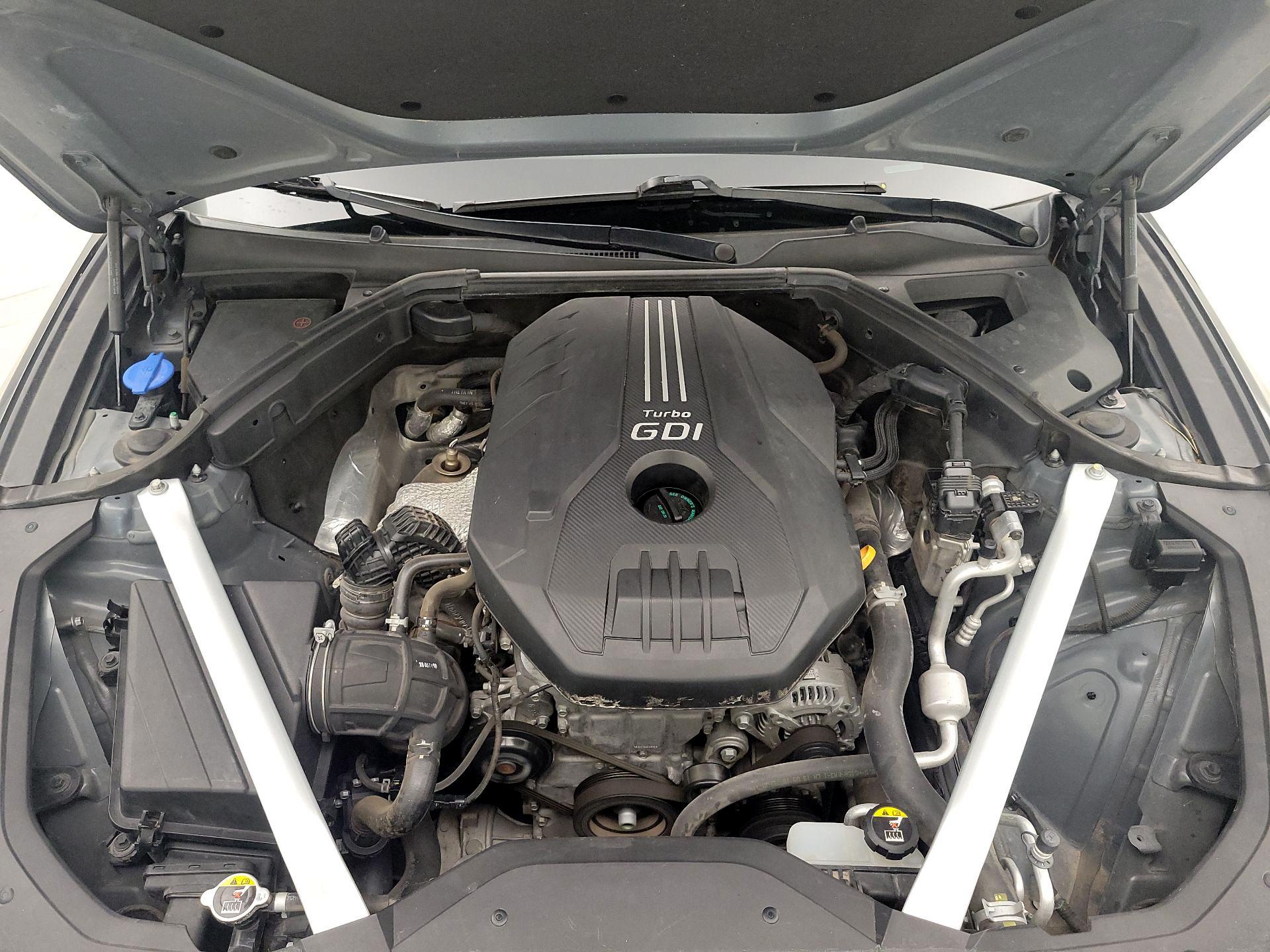 Thumbnail: 2019 Genesis G70 - 17