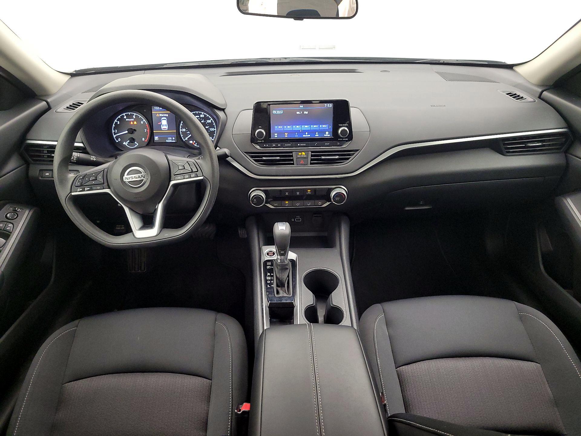 Thumbnail: 2021 Nissan Altima - 9