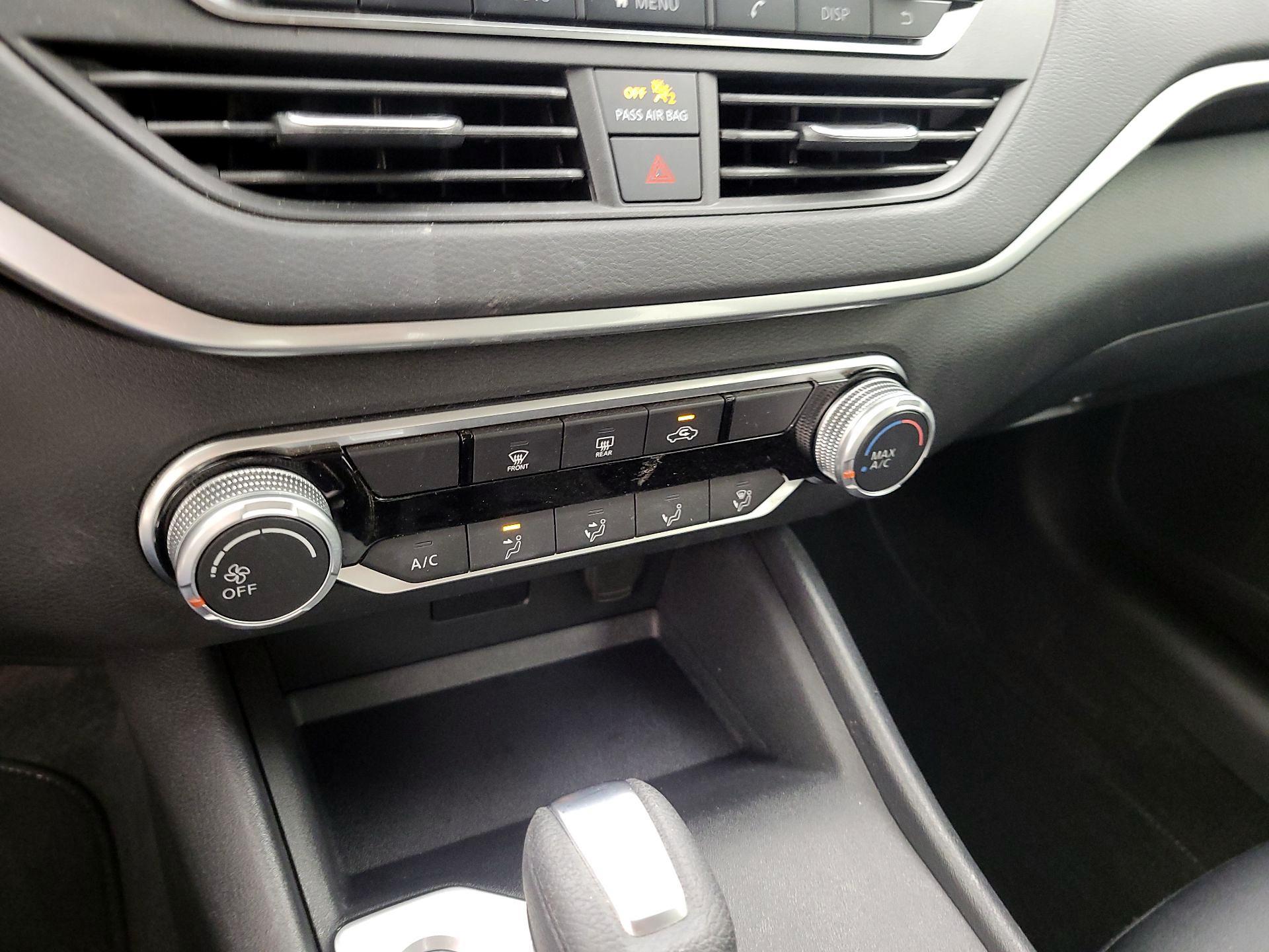 Thumbnail: 2021 Nissan Altima - 14