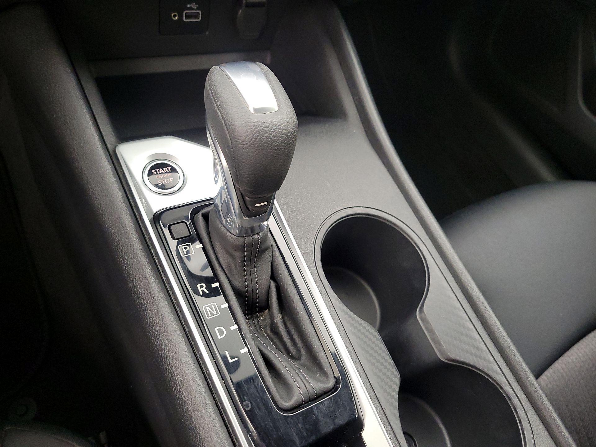 Thumbnail: 2021 Nissan Altima - 15