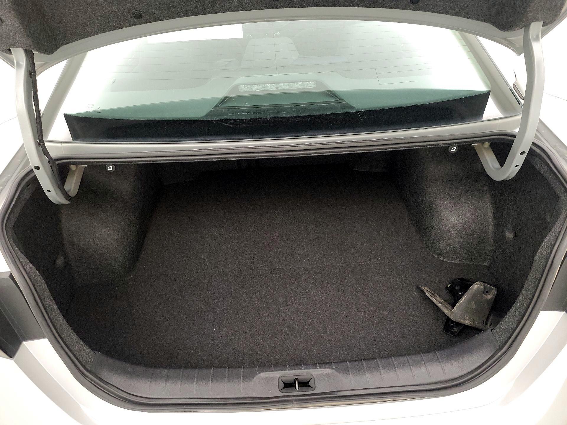 Thumbnail: 2021 Nissan Altima - 16