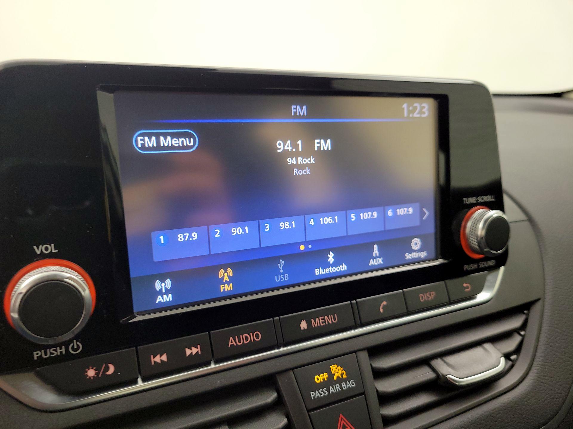 Thumbnail: 2021 Nissan Altima - 13