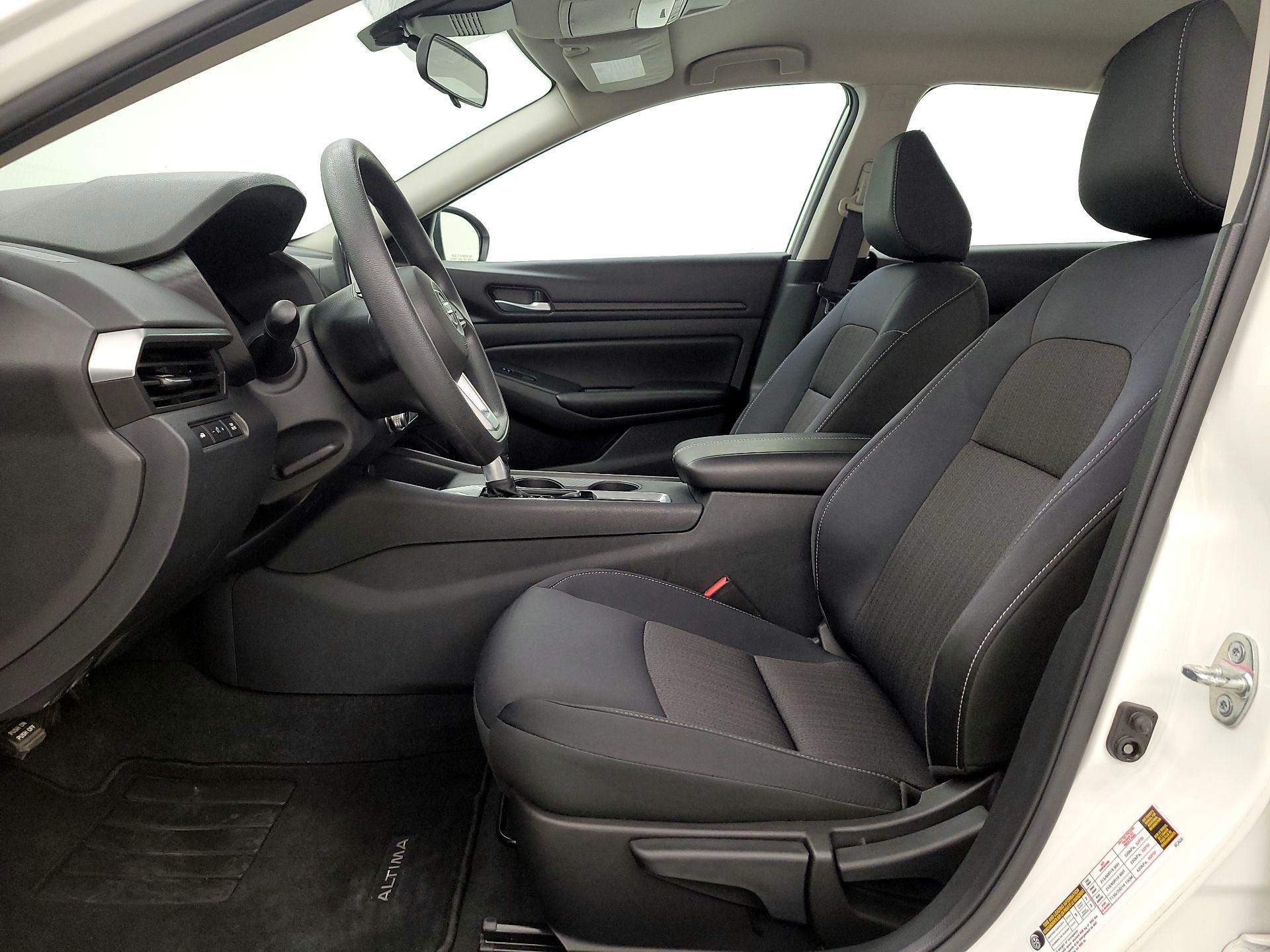 Thumbnail: 2021 Nissan Altima - 11